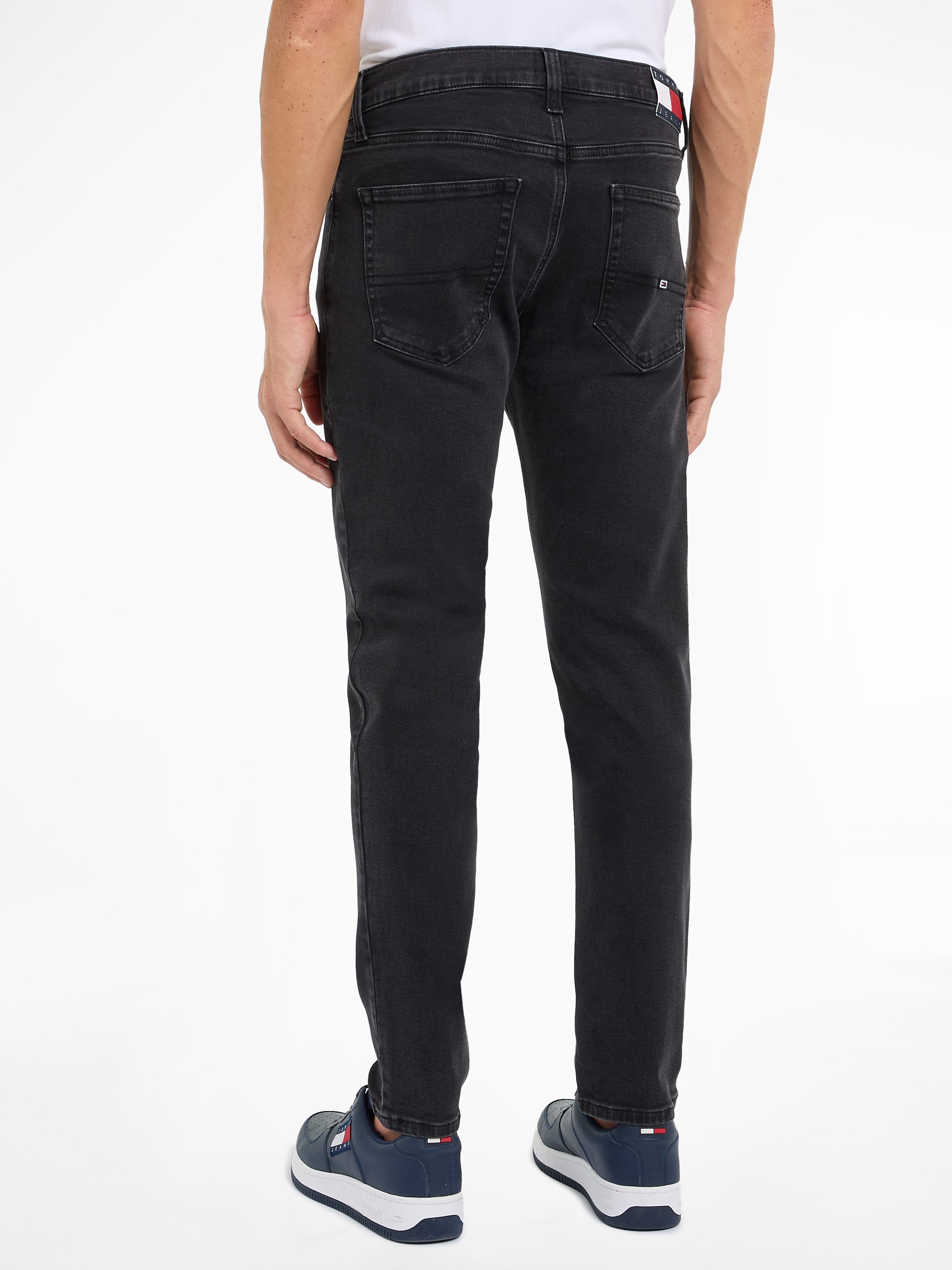 Tommy Jeans Slim-fit-Jeans »Austin Slim Tapered«, zum Knöchel hin schmaler werdende Jeans mit mittlerer Leibhöhe