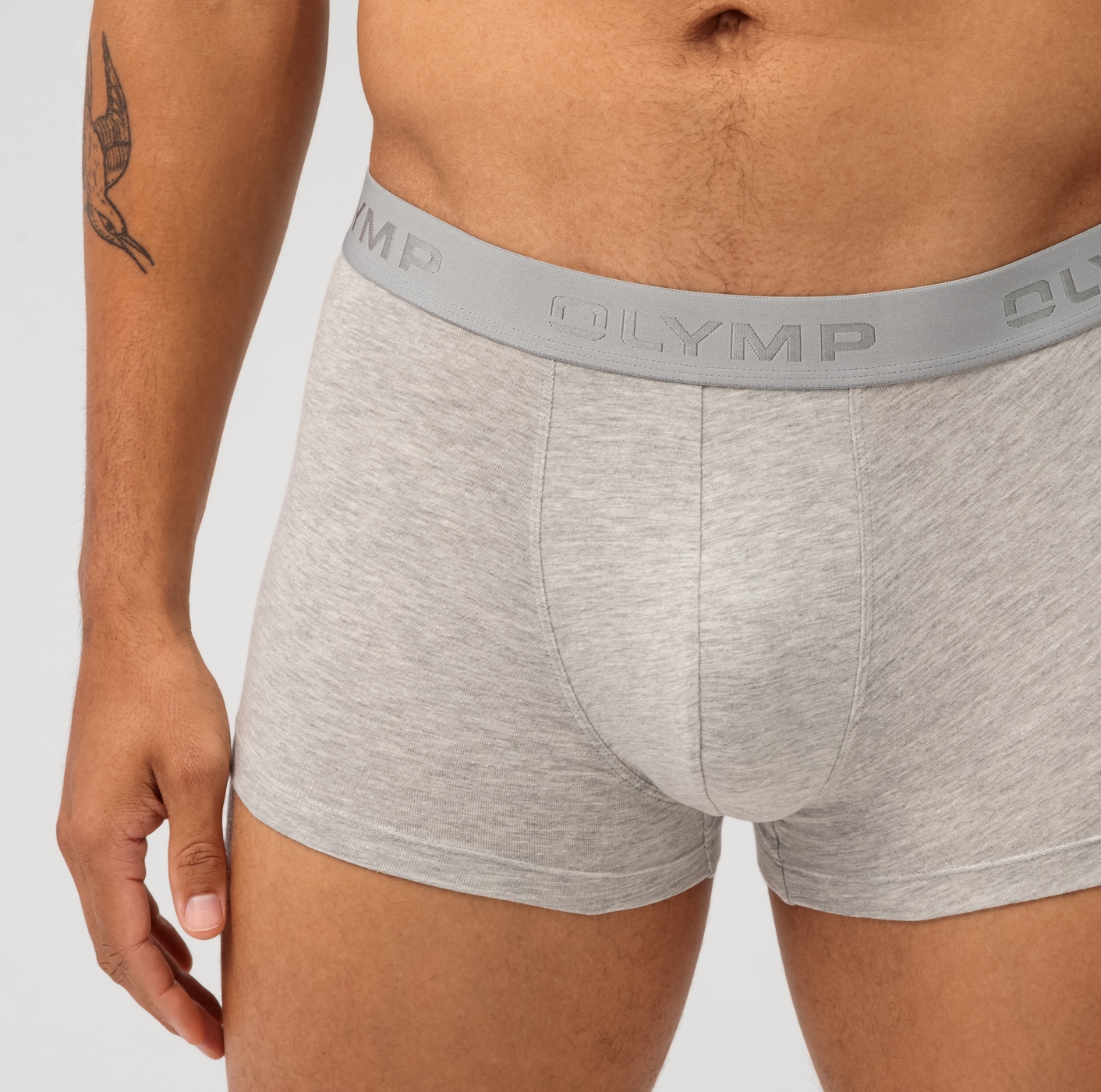OLYMP Boxershorts, (Packung, 3 St., 3er), mit bedrucktem Markenlogo am Bund