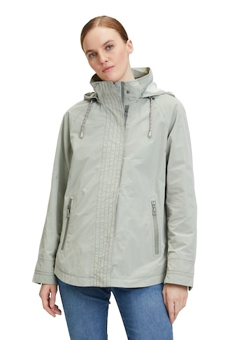 Outdoorjacke, mit Kapuze