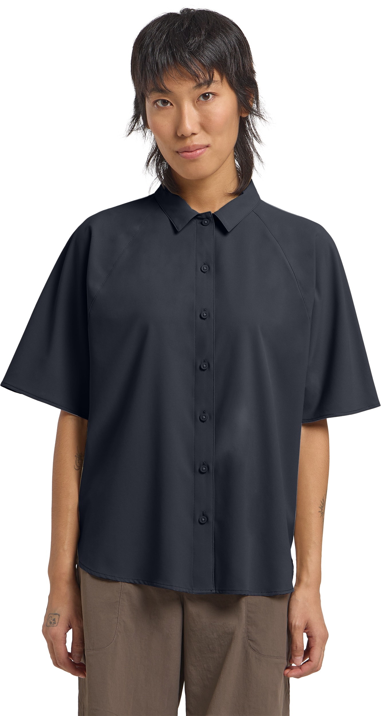 Jack Wolfskin Kurzarmhemd »SIERRA QUEST SS SHIRT W«, Atmungsaktiv, Windabweisend, Stretchkomfort