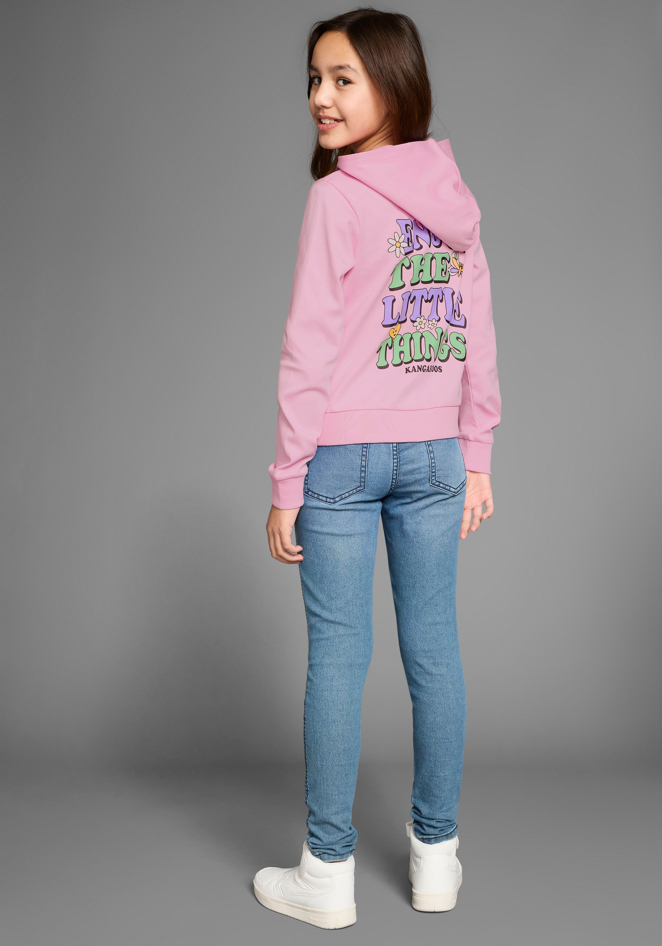 KangaROOS Kapuzenshirt »Shirt mit Rückendruck« in kurzer Form