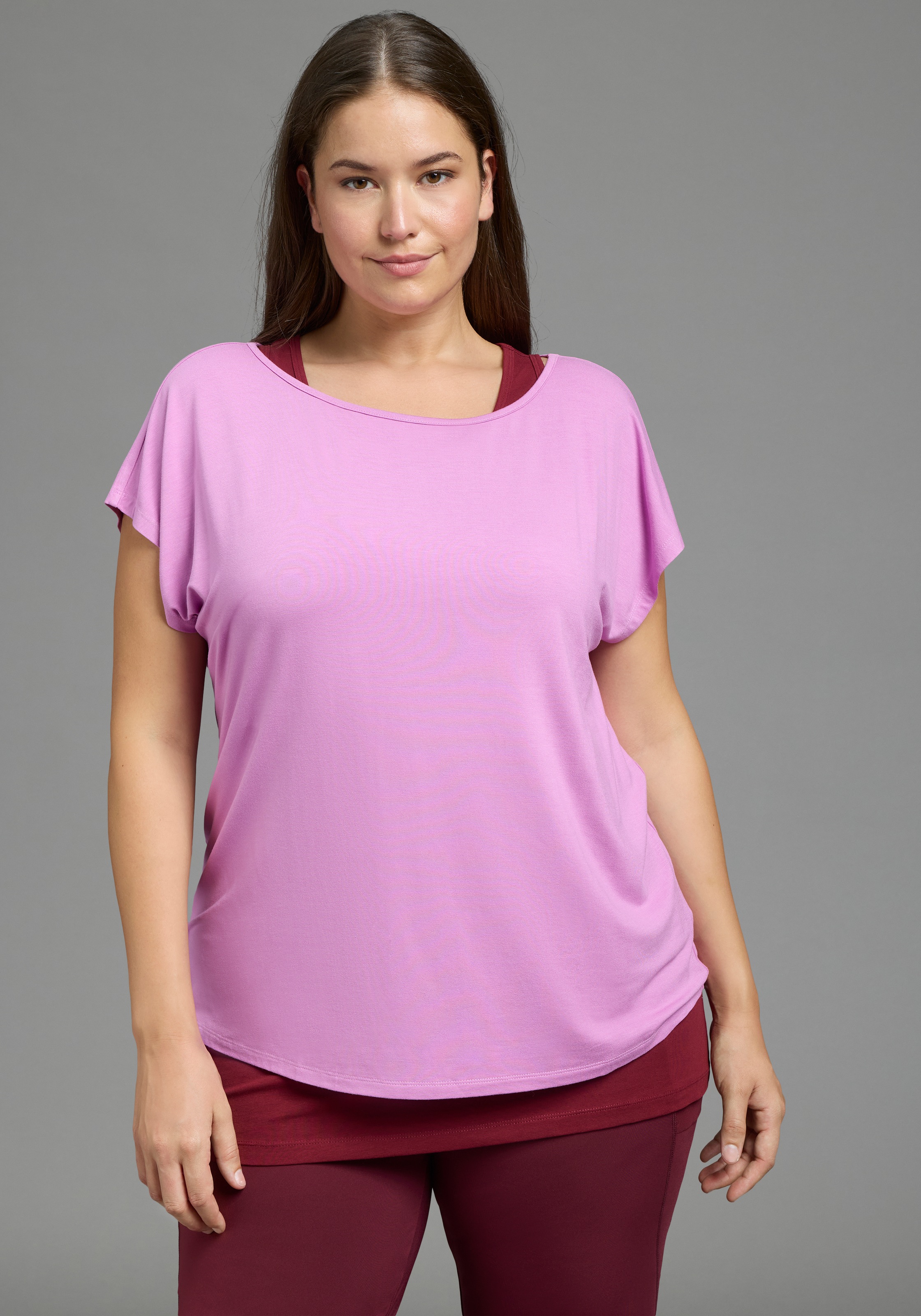 Laura Scott CURVE Yoga & Relax Shirt »Große Größen« Set, 2,  weites Shirt mit großem Ausschnitt über figurbetonendem Top