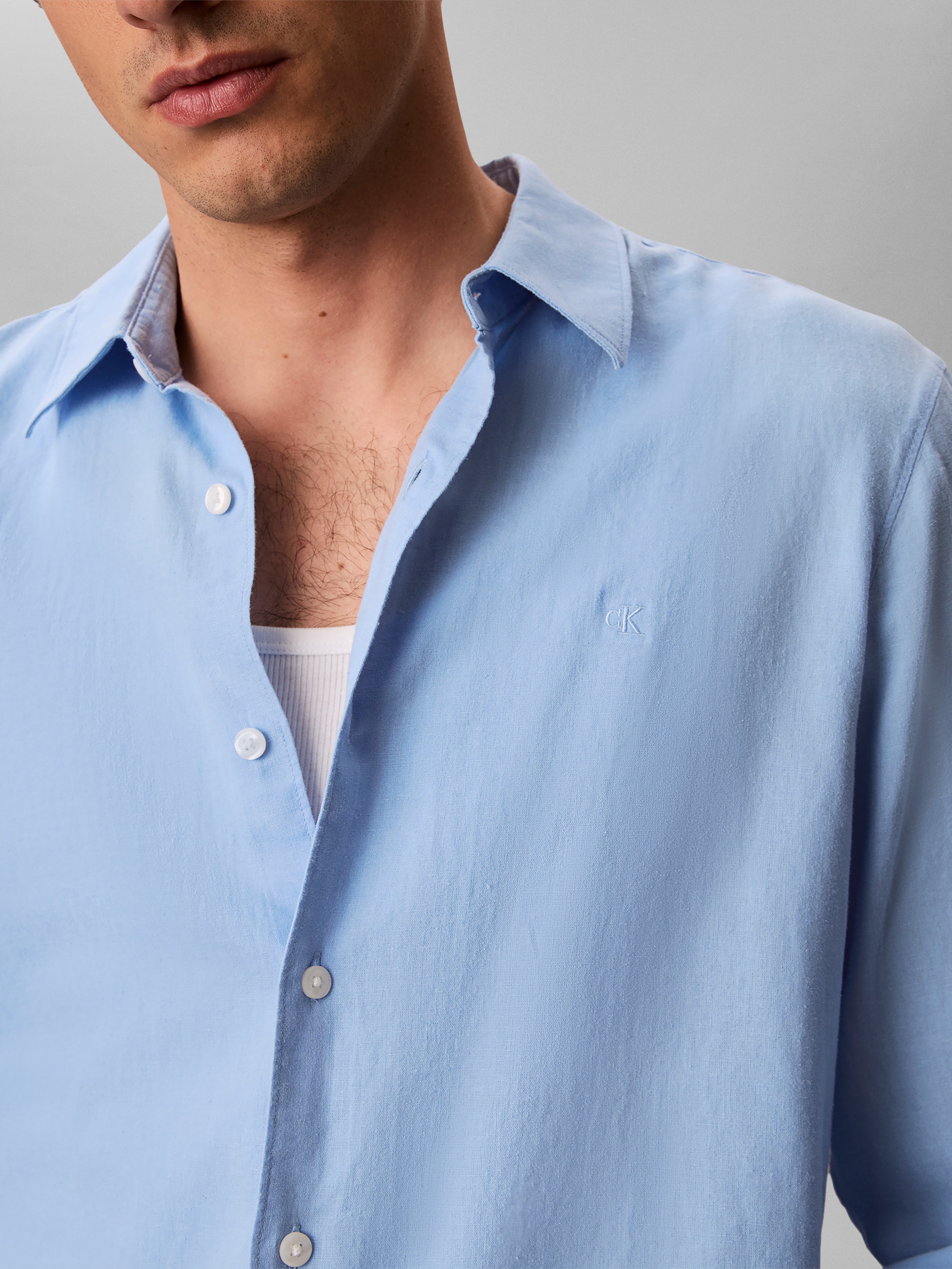 Calvin Klein Leinenhemd »SOLID LINEN CLASSIC« Kentkragen, Regular Fit, Leinen-Viskosemix
