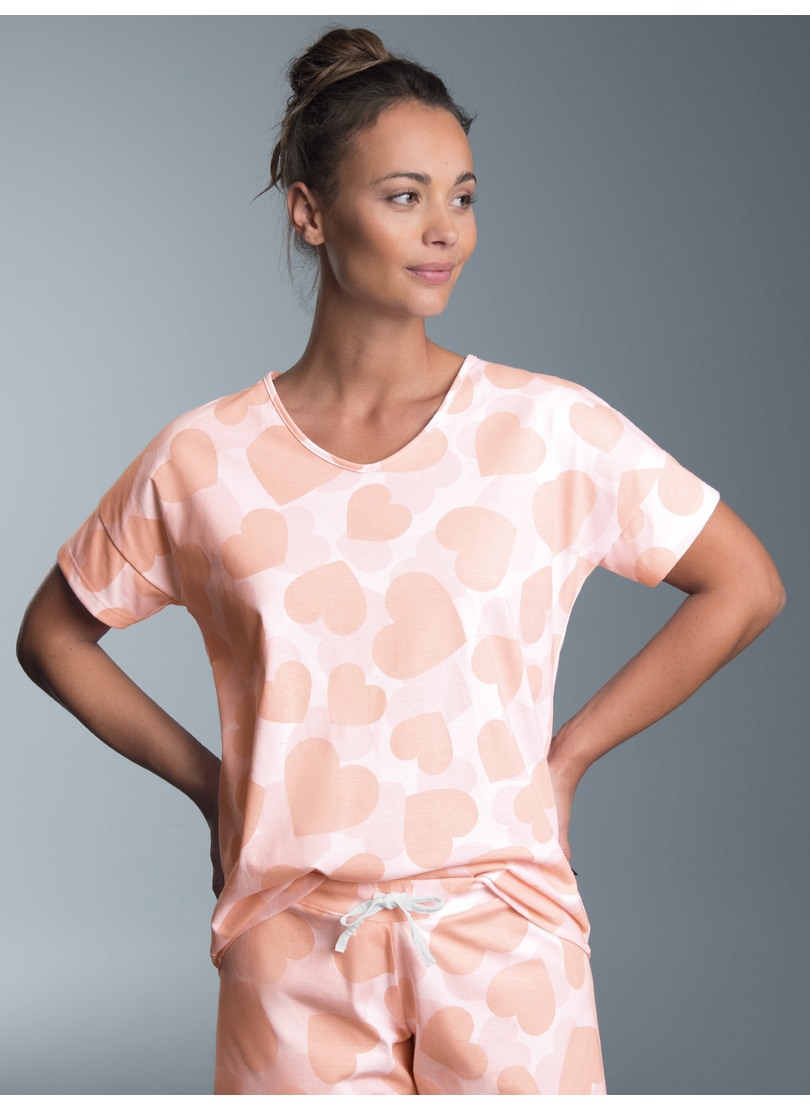 Trigema Schlafanzug »TRIGEMA Oversized T-Shirt mit Allover Herzchen-Print«, (1 tlg.)