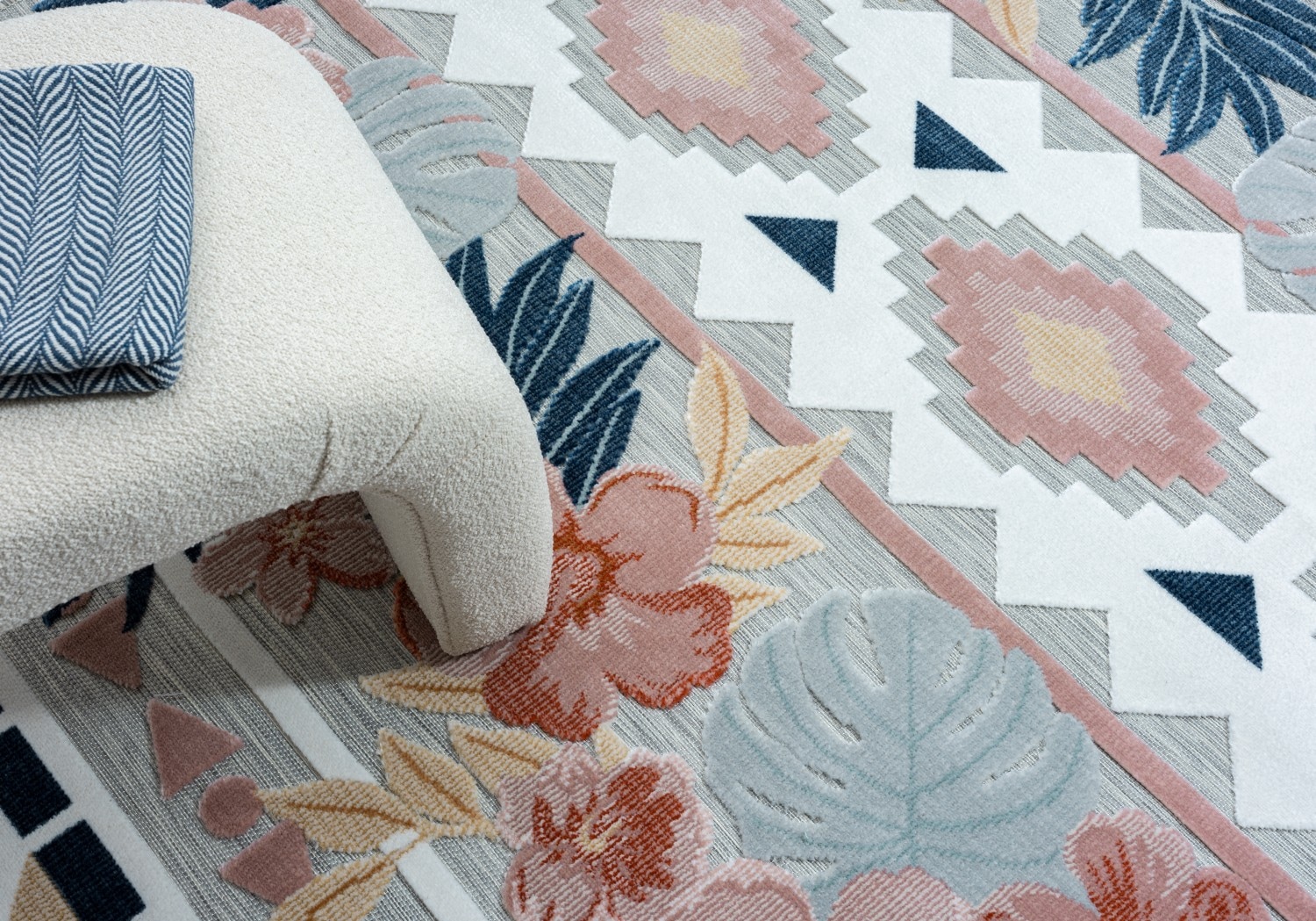 Myflair Möbel & Accessoires Teppich »Lotus, LAGERRÄUMUNG!« rechteckig 8 mm Höhe florales Design, Blumen Motiv, Outdoor geeignet, Balkon, Terrasse