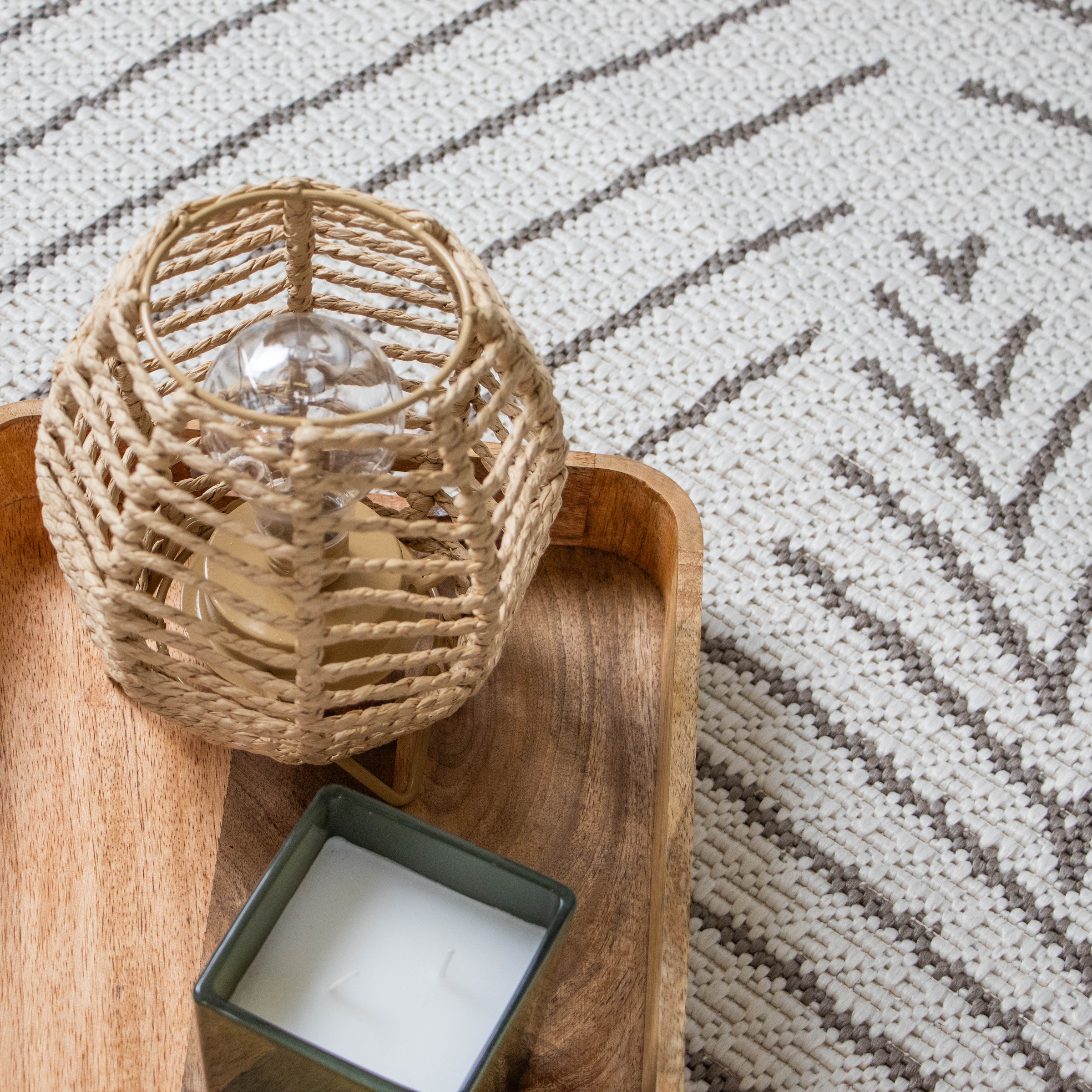 Primaflor-Ideen in Textil Outdoorteppich »REVERSO Leaves, grau, Wende-Teppich« rechteckig 5 mm Höhe Motiv Blätter, In- und Outdoor geeignet, ideal für Balkon und Terrasse