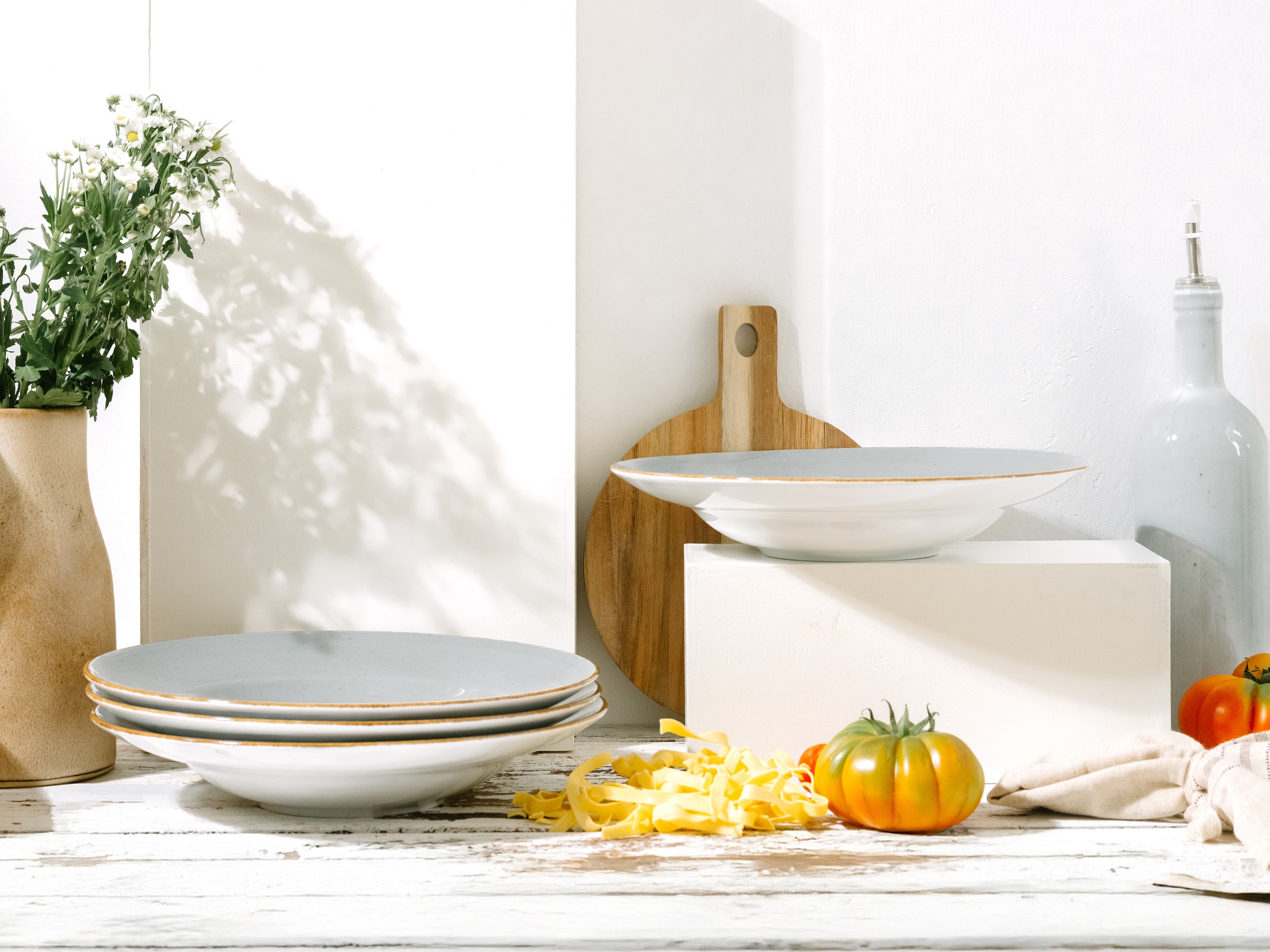 CreaTable Pastateller »Vintage Nature, Pastateller 27 cm 4-tlg« Teller Set, Handgemalt, Gesprenkelt, Rustikales Außenband