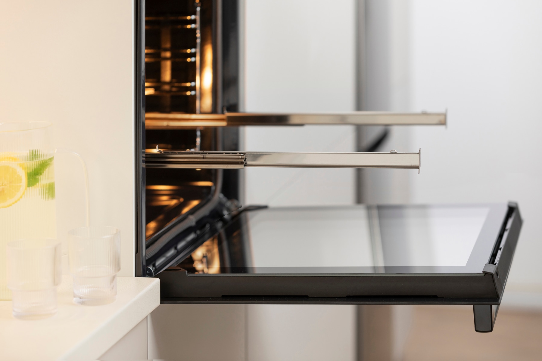 GORENJE Pyrolyse Backofen  »GO66E PIZZA350C«, mit Vollauszug, Pyrolyse-Selbstreinigung, PizzaPlus: In 3:30 Min. bei 350 °C die perfekte Pizza zuhause backen