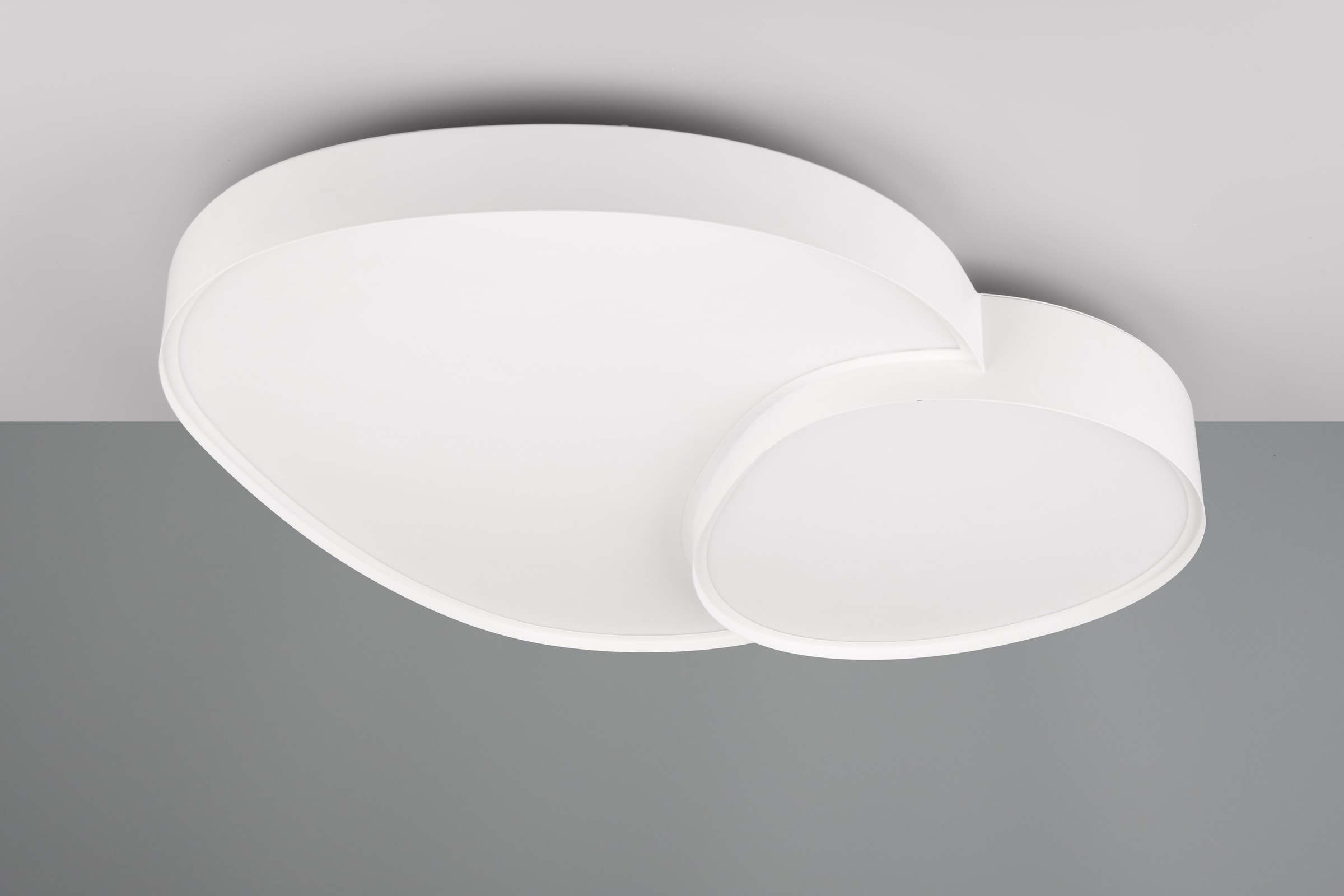 TRIO Leuchten LED Deckenleuchte »RISE, LED Deckenlampe 45W 5300 Lumen warmweiß bis kaltweiß 2700-6500K« LED-Board 1 Stk. warmweiß - kaltweiß Fernbedienung dimmbar Memoryfunktion Nachtlicht CCT Lichtfarbe wählbar