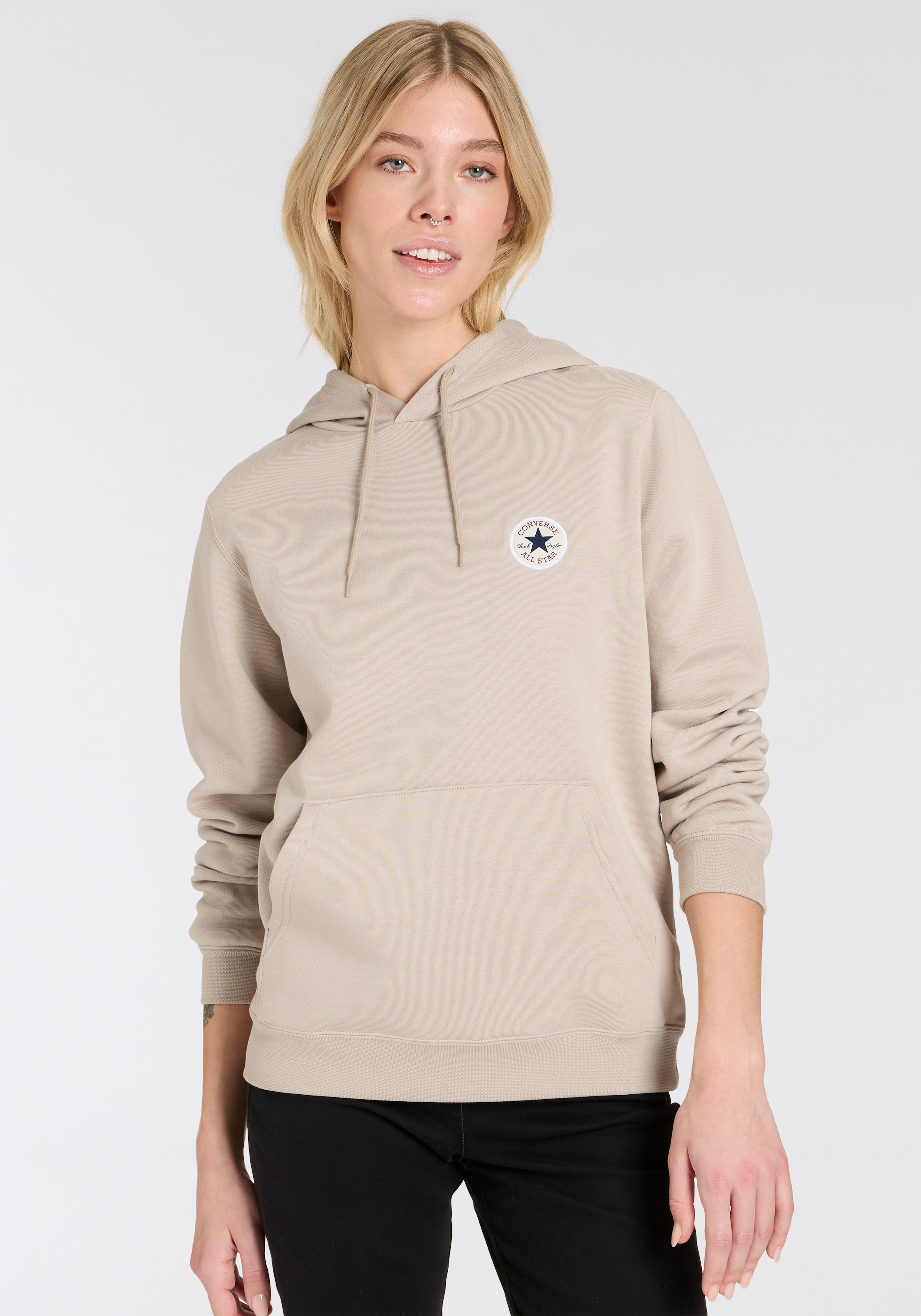 Converse Kapuzensweatshirt »CONVERSE GO-TO CHUCK TAYLOR PATCH HOODIE«, (1 tlg.)