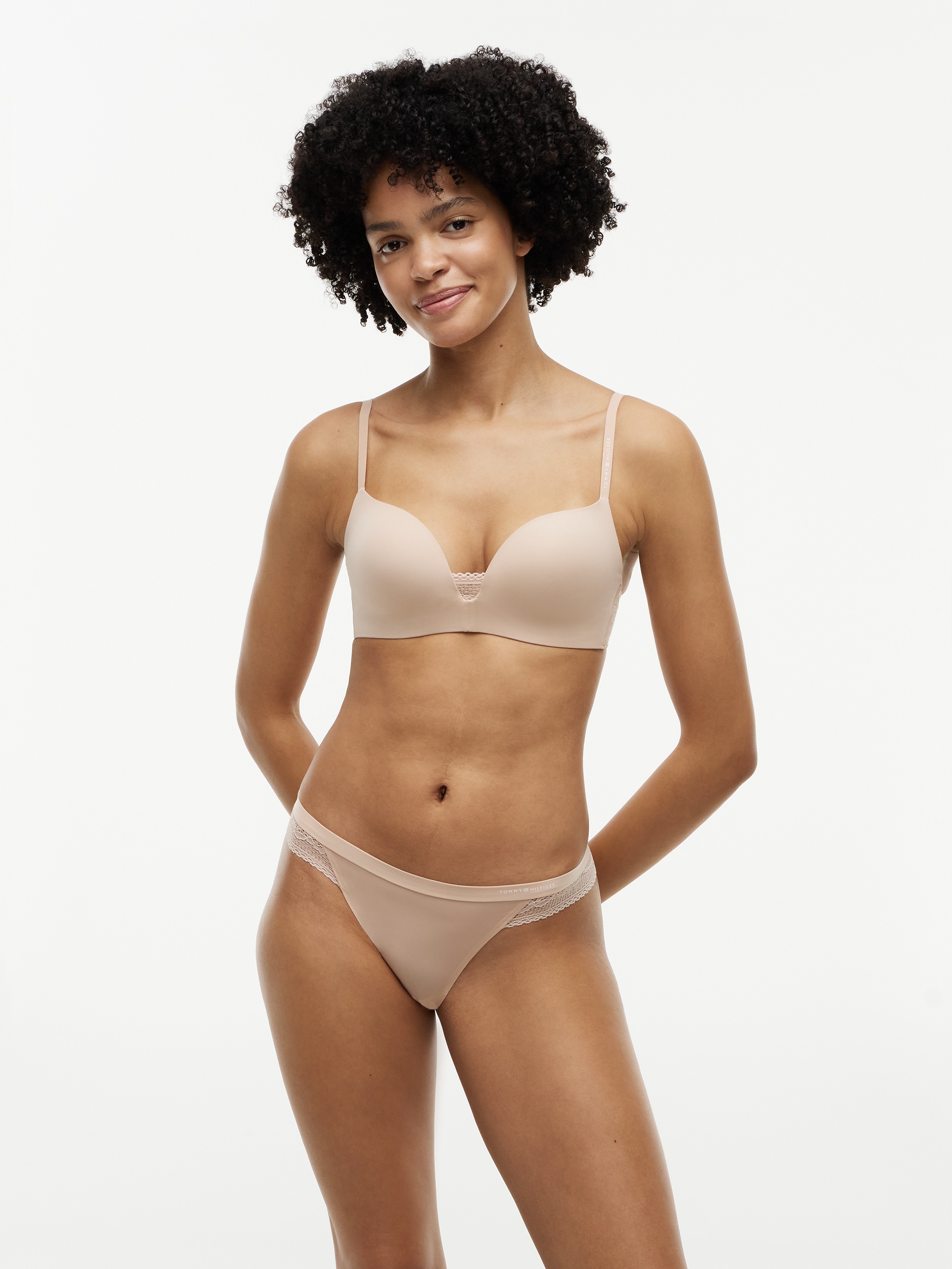 Tommy Hilfiger Underwear Push-up-BH »WIRELESS PUSH UP« mit Spitze & verstellbaren Trägern