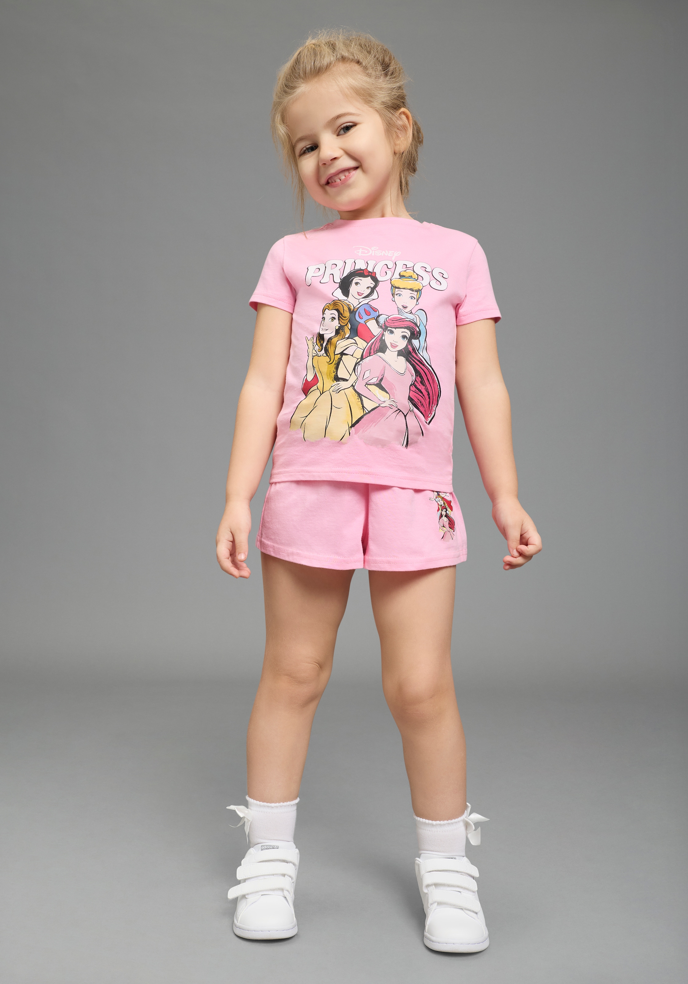 KIDSWORLD Shirt & Shorts »PRINCESS 2tlg. Set: Scheewitttchen, Ariel & Freundinnen - Disney« Set, 2 tlg. aus Baumwolle, Single Jersey Material