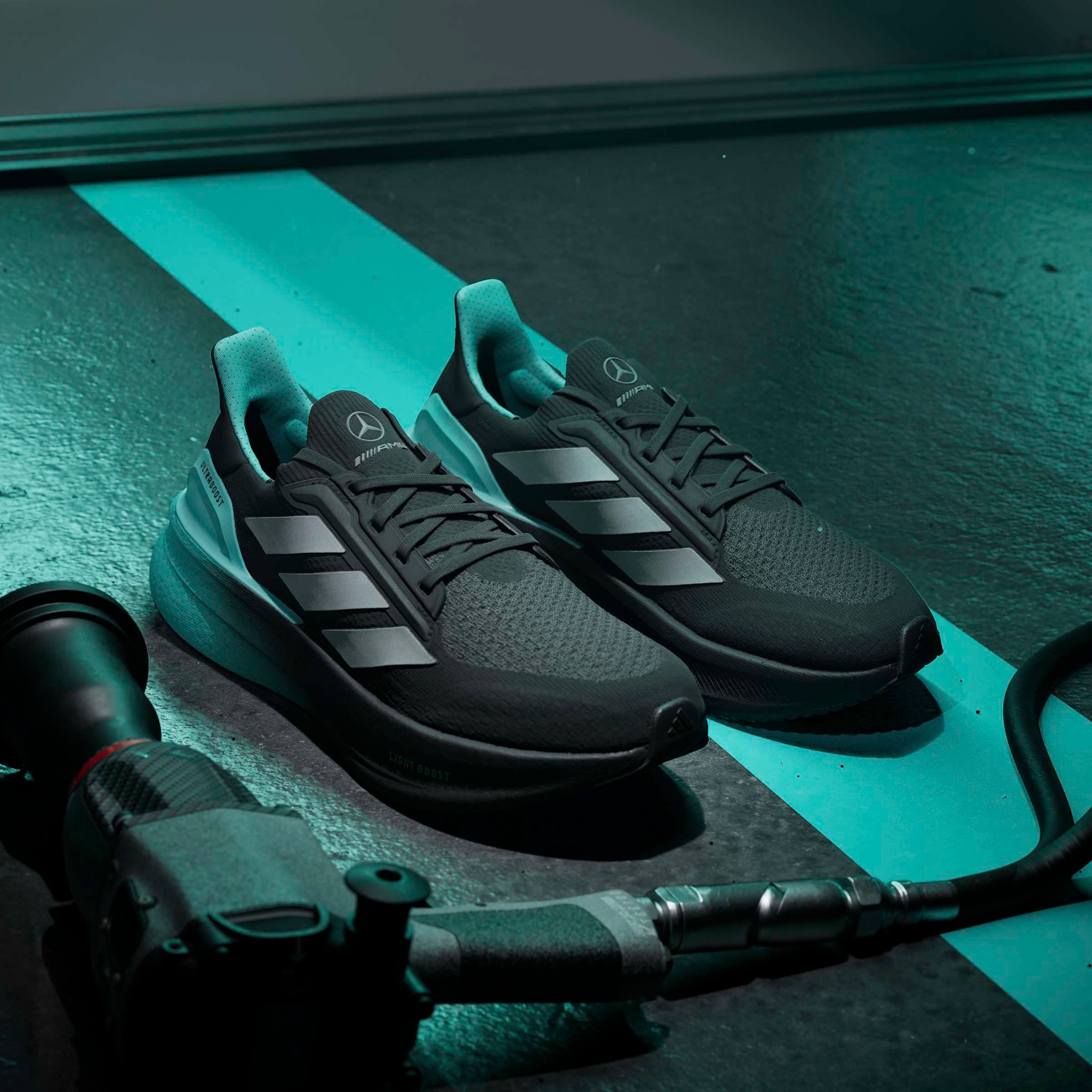 adidas Performance Laufschuh »ULTRABOOST 5X M MER«  Mercedes AMG Motorsport