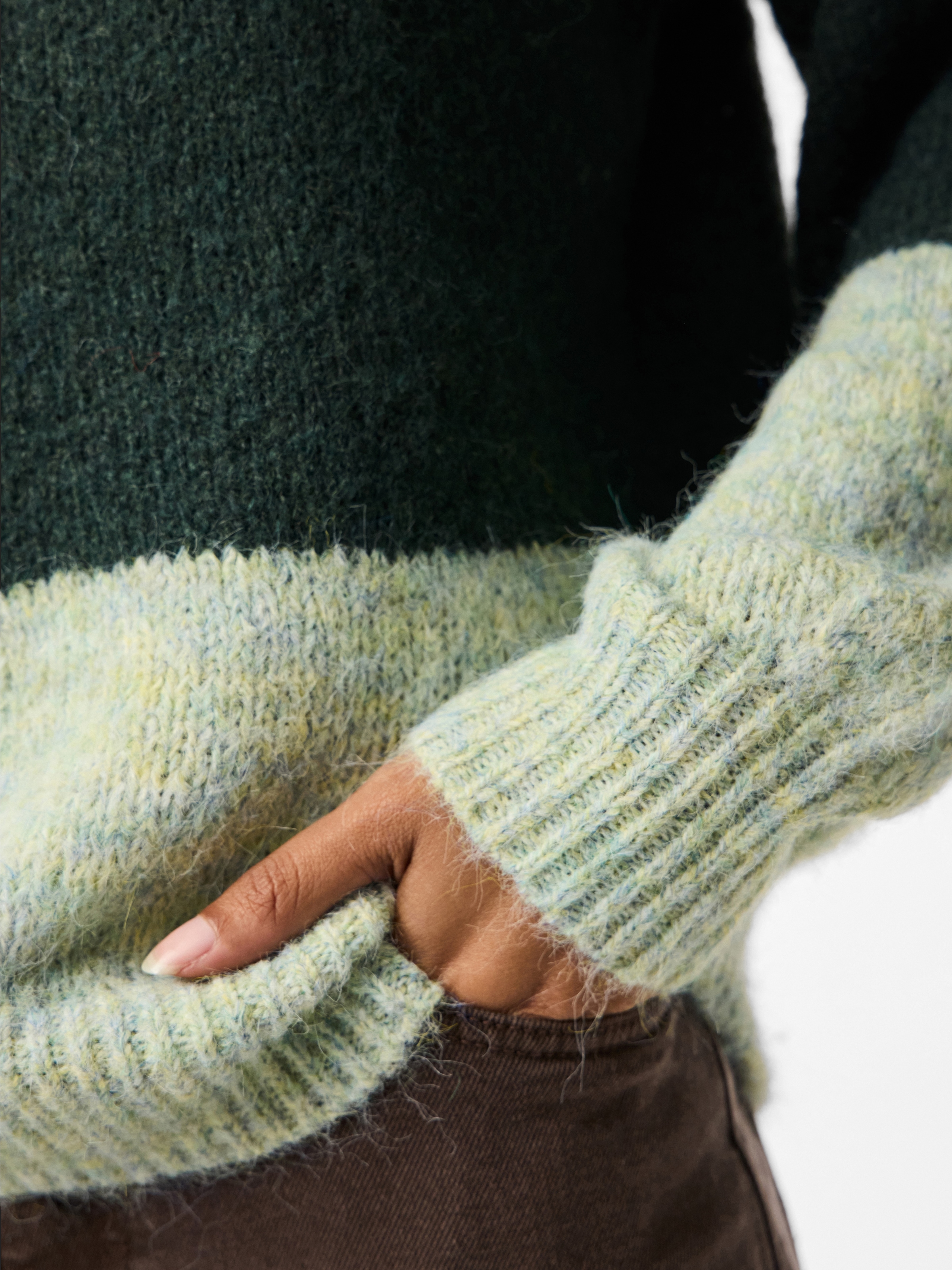 pieces Rundhalspullover »PCIVY LS O-NECK COLOR BLOCK KNIT PWP BC« Colorblock Design