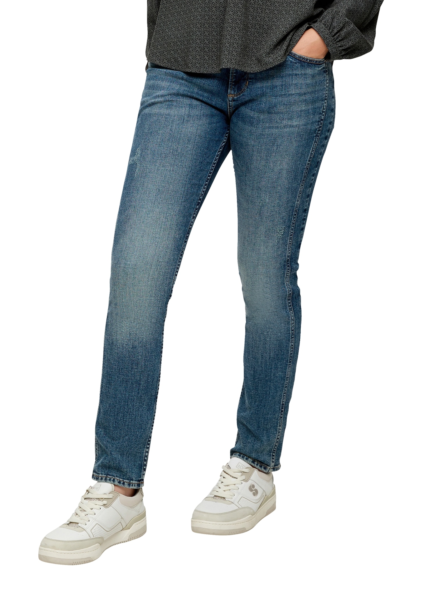 Stretch-Jeans, mit Leder-Badge hinten am Bund