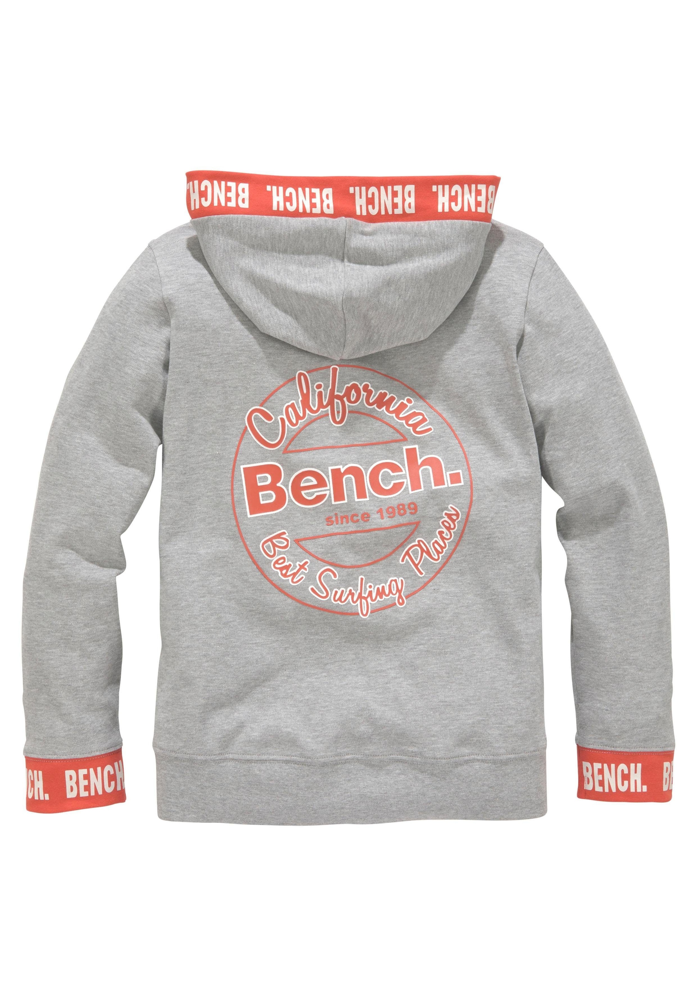 Bench. Sweatshirt, ♕ bei mit Logo-Strickbündchen