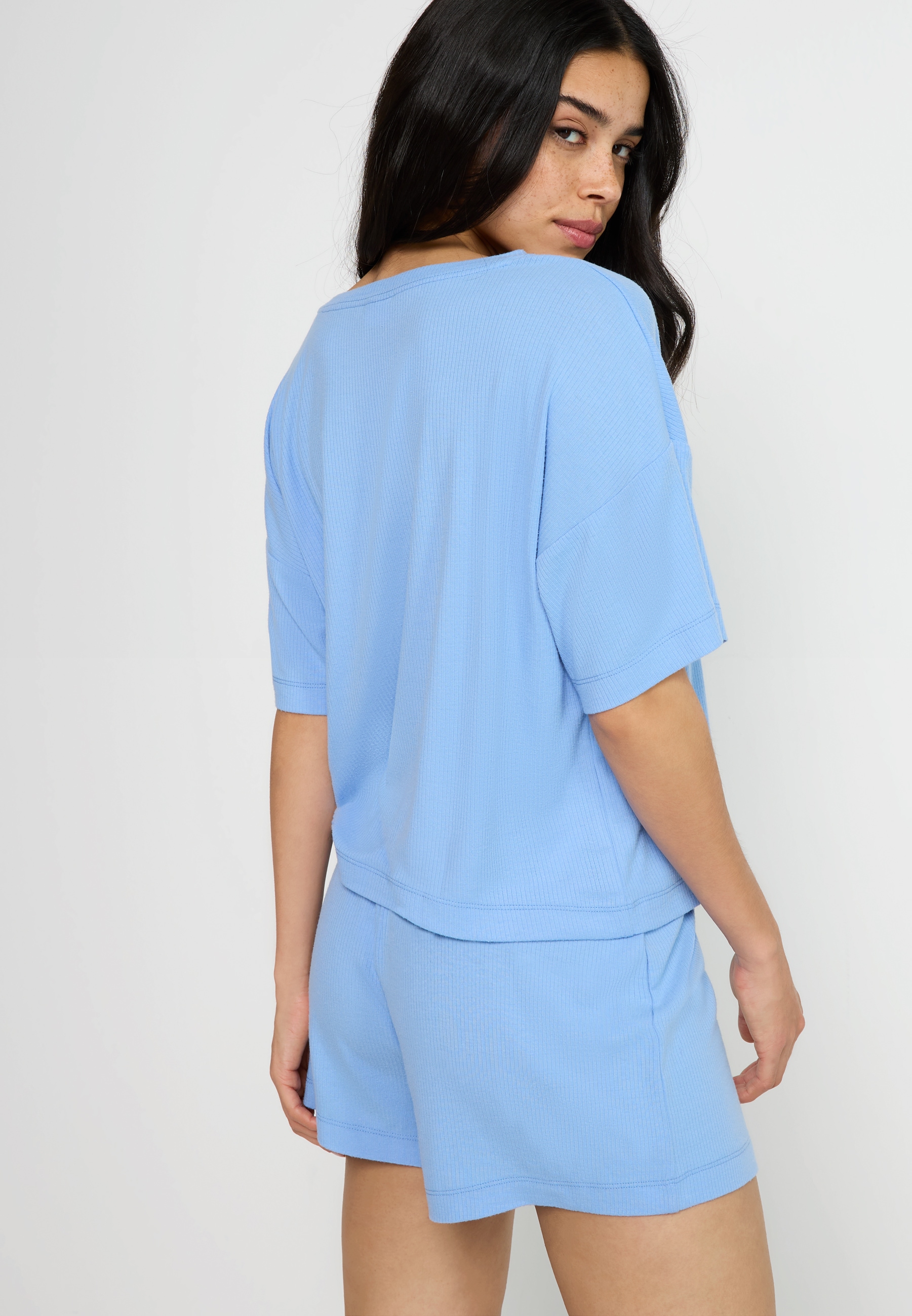 LSCN by LASCANA 2 tlg. mit Zierknopfleiste an der Hose