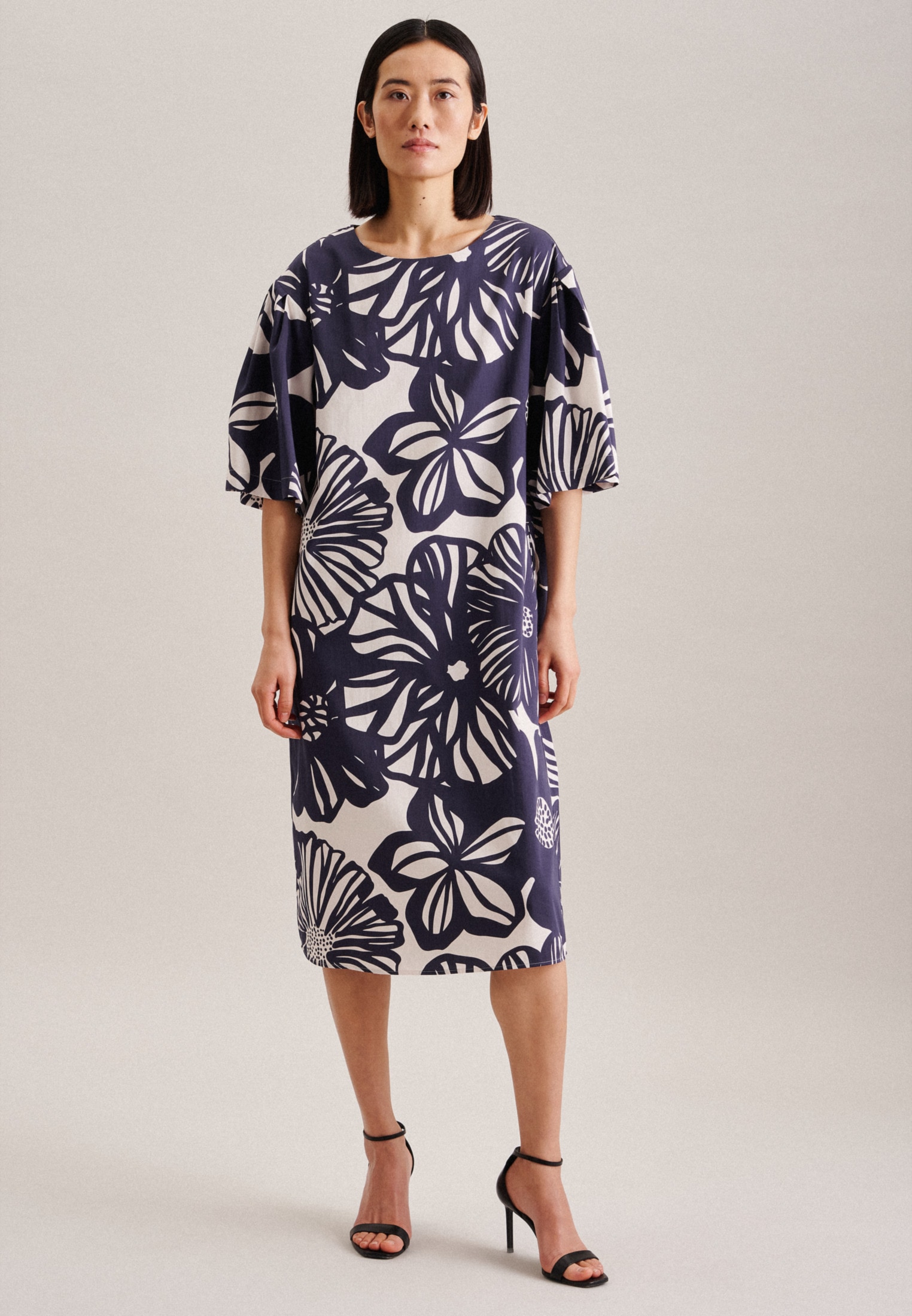 seidensticker Sommerkleid »Schwarze Rose«, Kurzarm Rundhals Druck