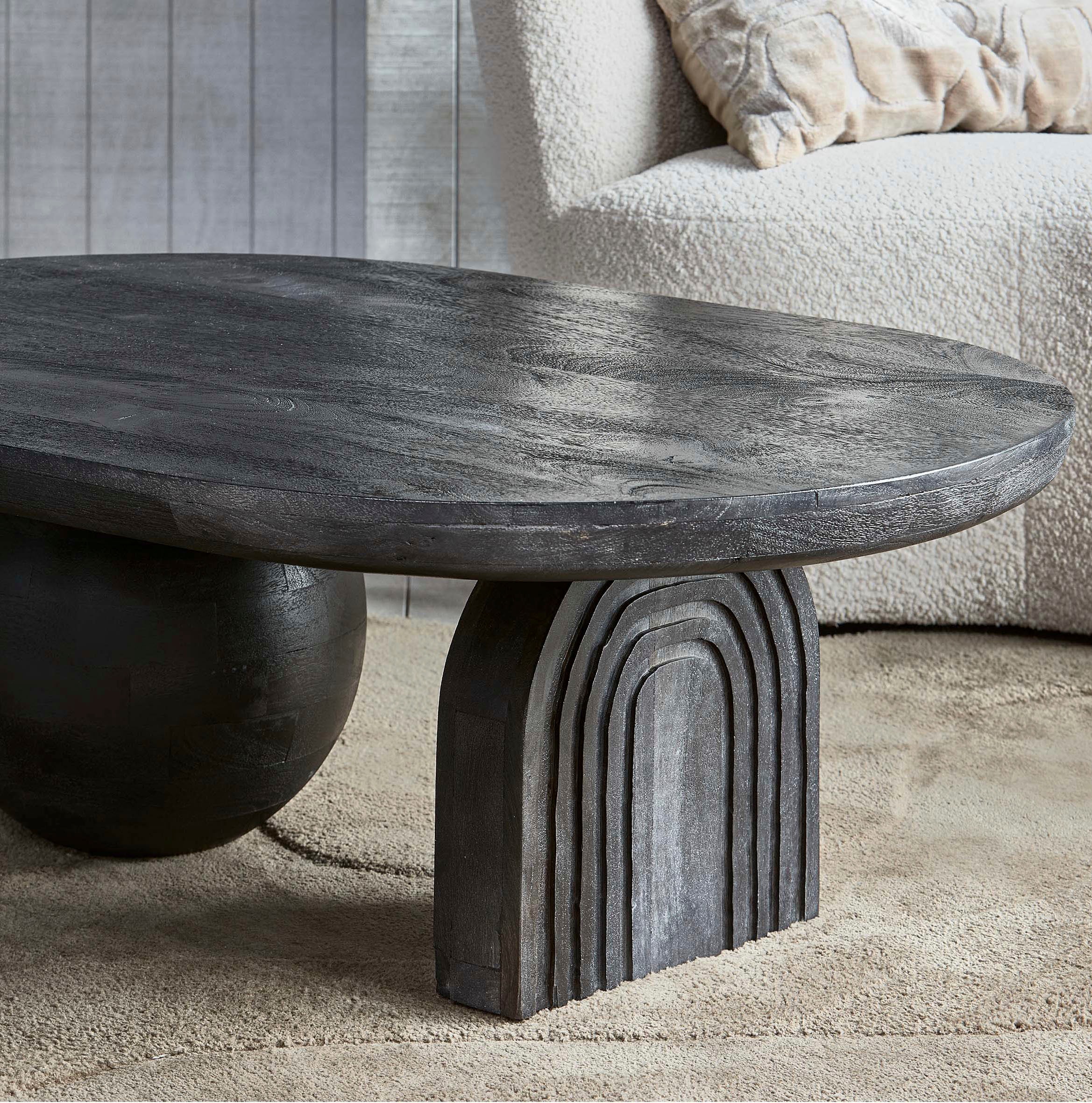 WOOOD Couchtisch »Steppe« aus Mangoholz, große Tischplatte, H 38 cm x B 110 cm