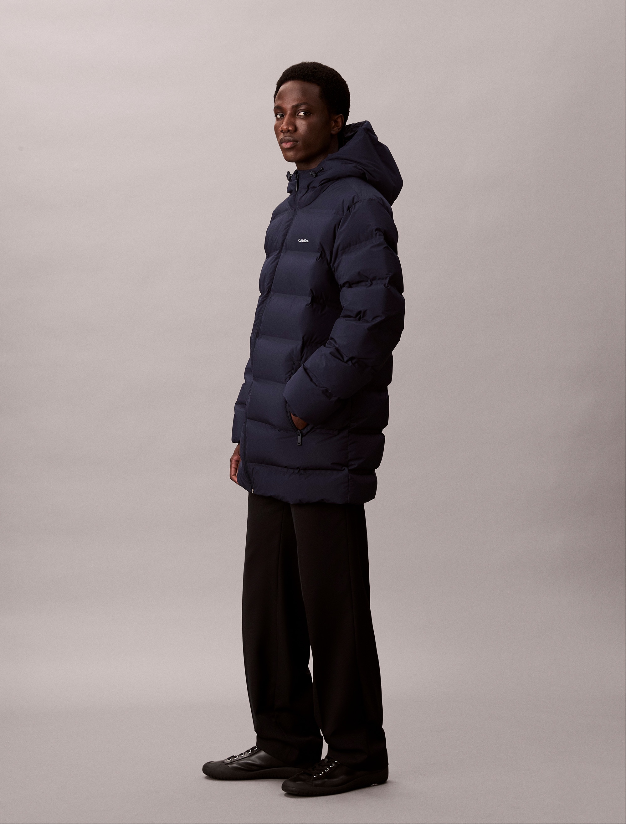 Calvin Klein Steppmantel »LS BONDED CHNNLD LONG HOODED PUF« Mit Rundhalsausschnitt, regular fit