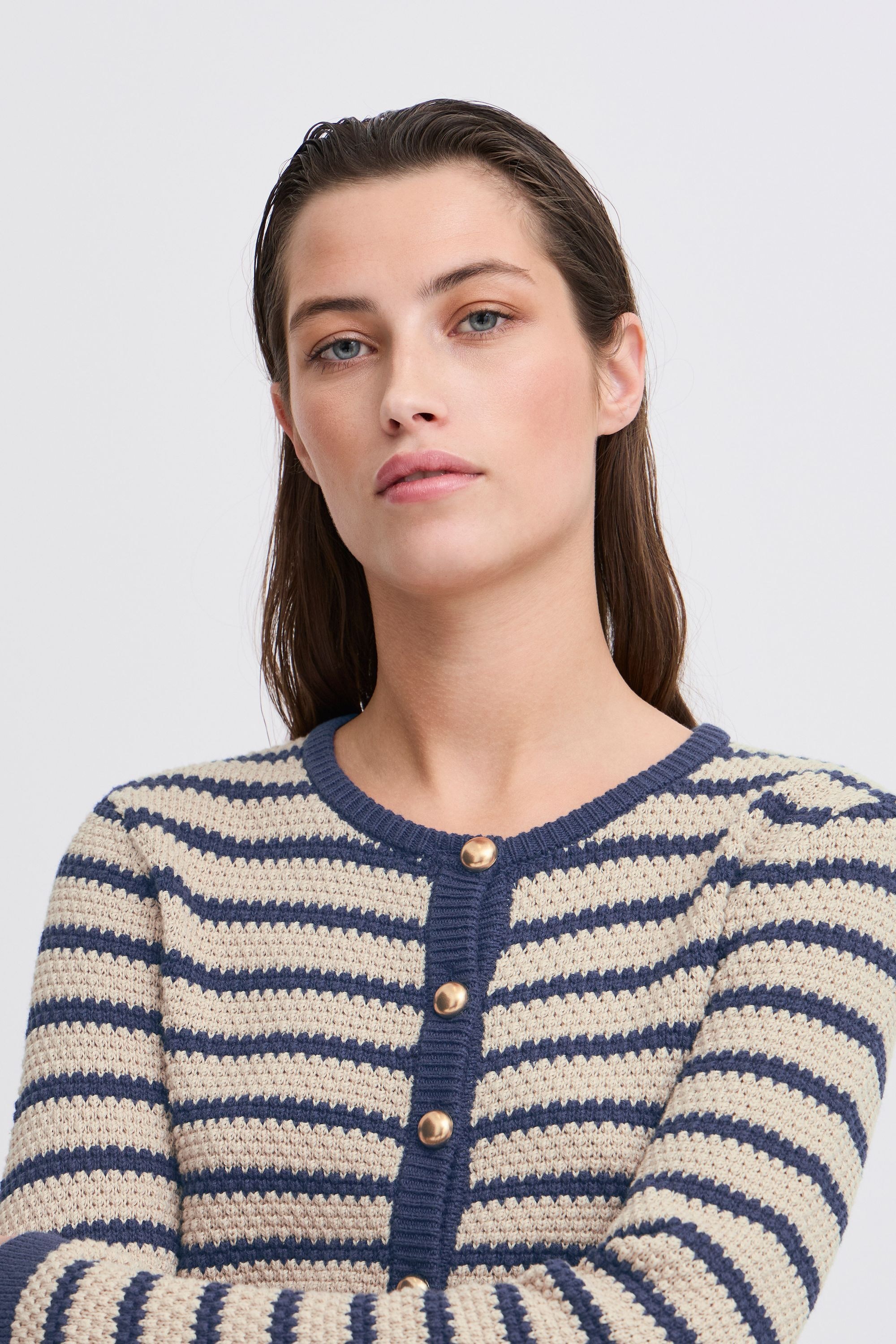 b.young Strickweste »Cardigan BYMIKALA SHORT CARDIGAN -«
