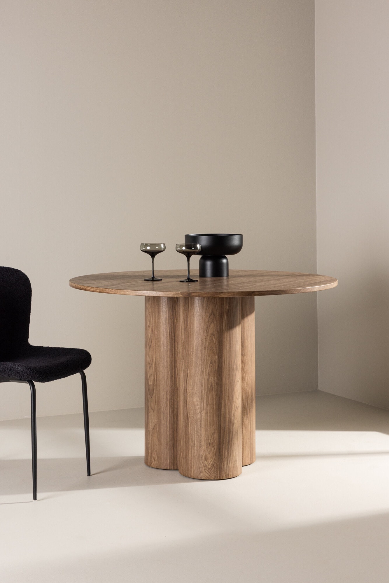 Venture Home Esstisch »Olivia, runder Esstisch, einladend, Ø 110 cm« Esszimmertisch, MDF, rund, einheitlich, gesellig, einladend