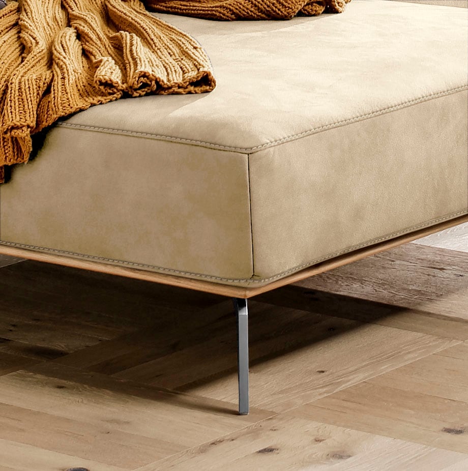 W.SCHILLIG Ecksofa »run, Designsofa mit tollem Sitzkomfort, L-Form«, mit elegantem Holzsockel, Füße in Chrom glänzend, Breite 279 cm