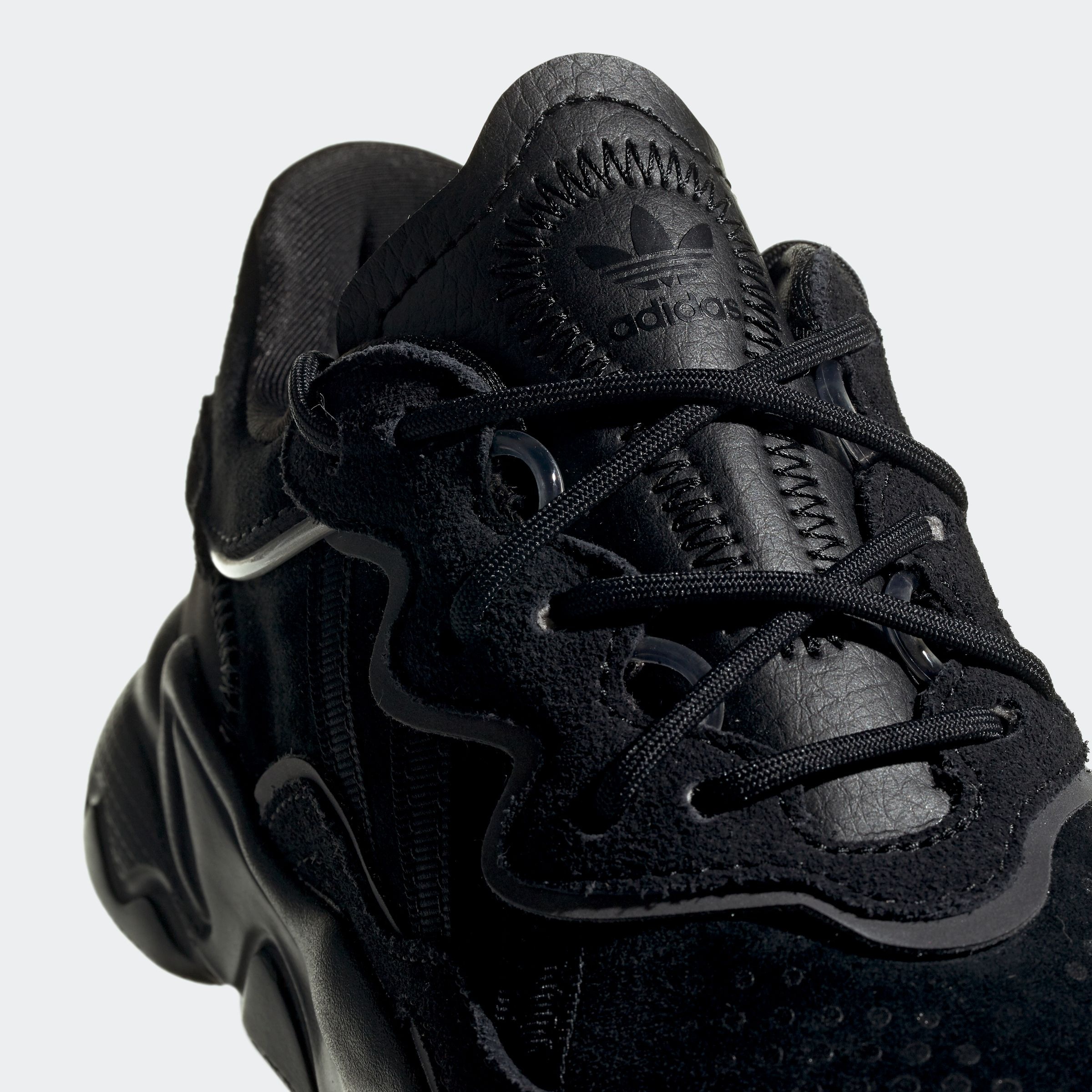 adidas Originals Sneaker »OZWEEGO«