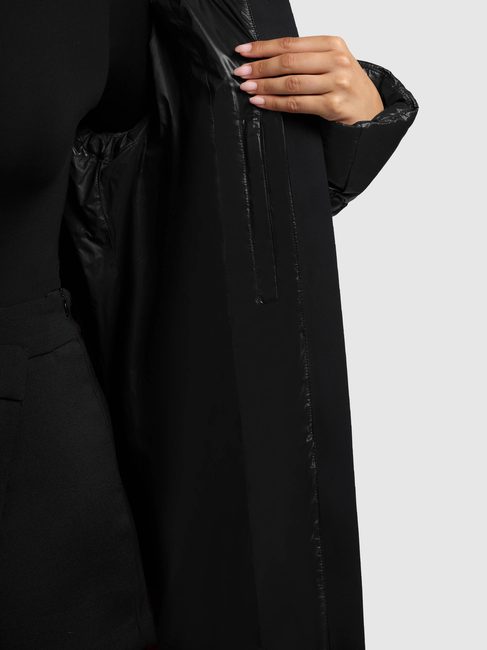 khujo Steppmantel »WILLA« praktische Seitenschlitze mit Reißverschluss