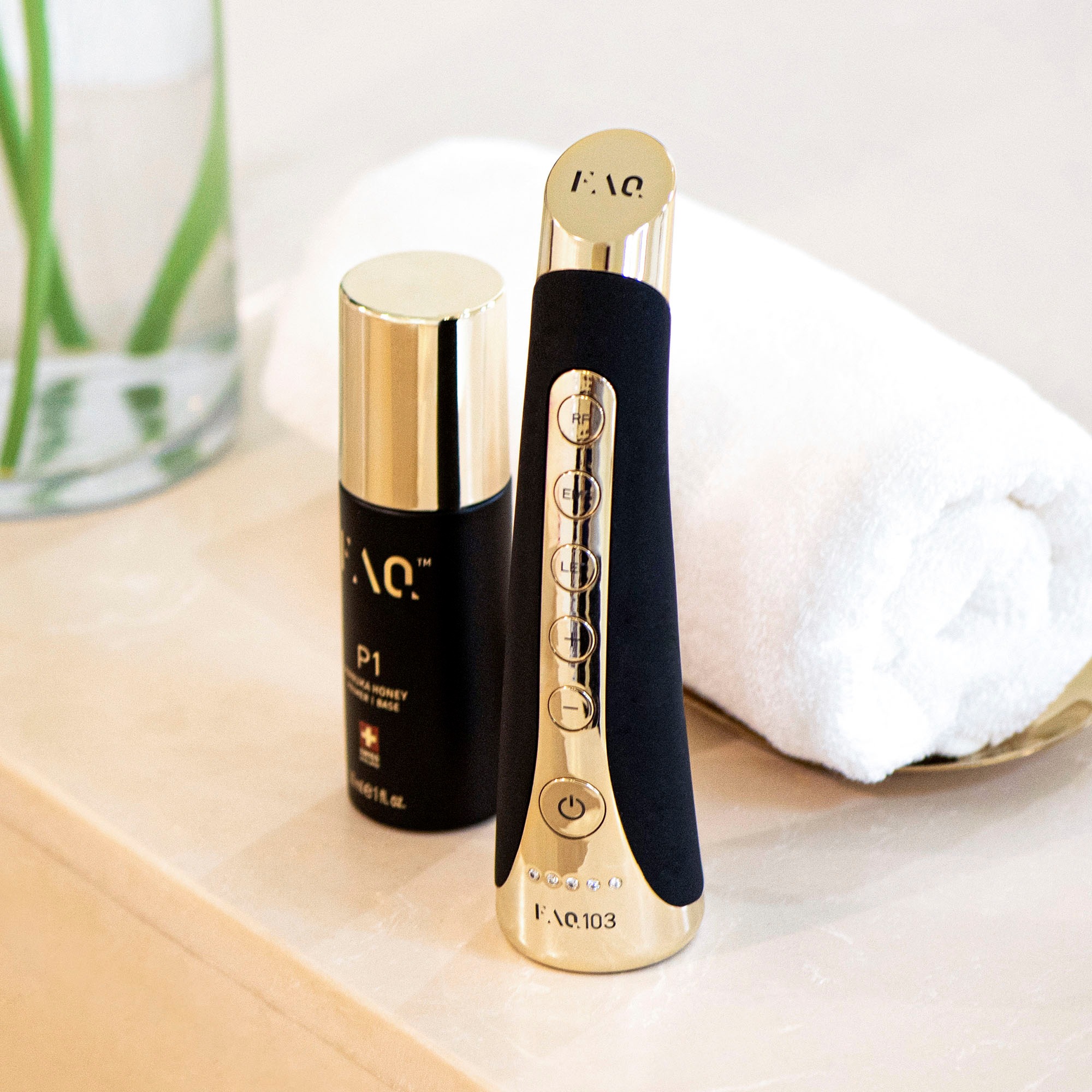 FAQ™ Kosmetikbehandlungsgerät »FAQ™ 103 Black Diamond«