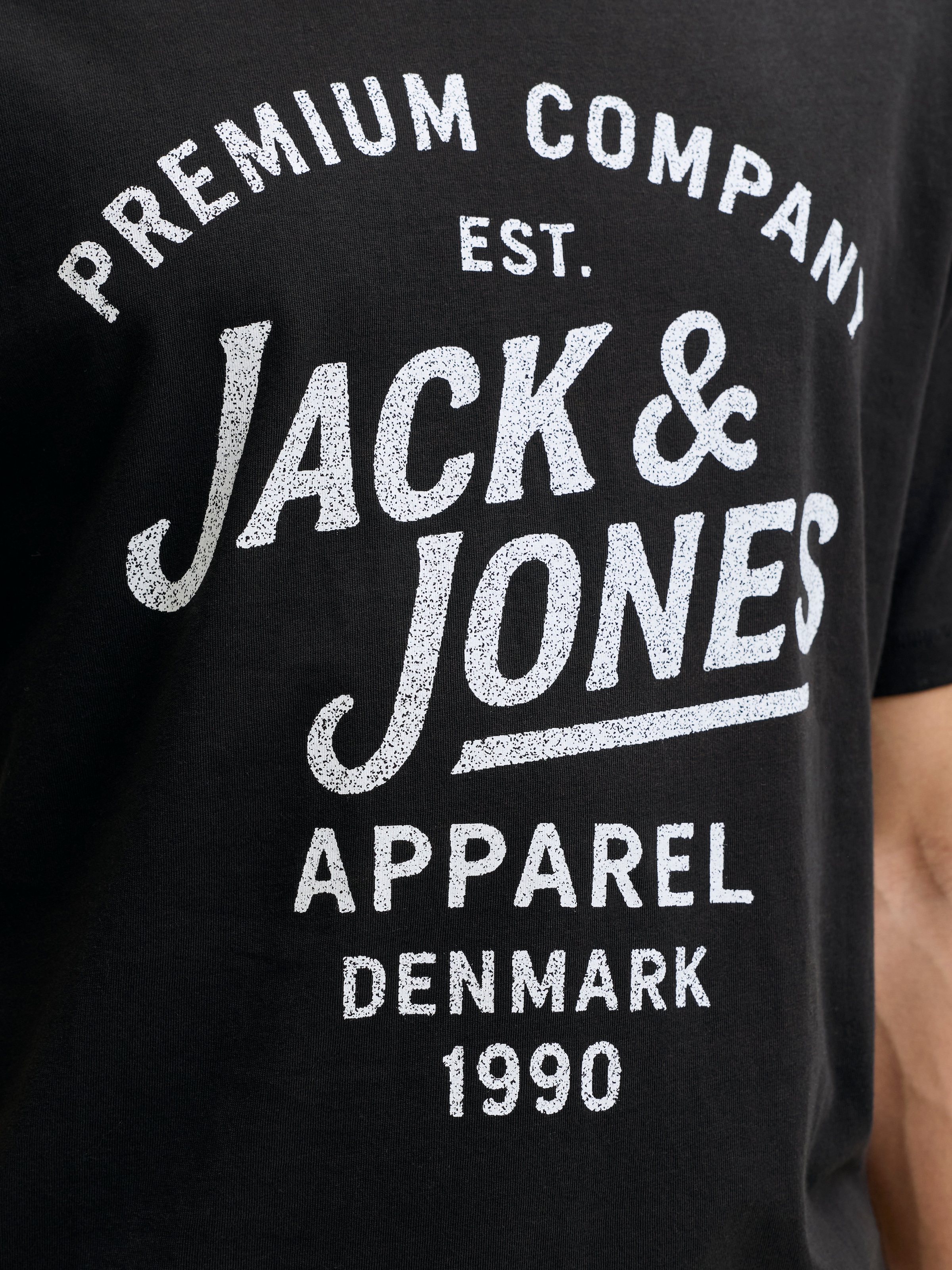 Jack & Jones PlusSize T-Shirt »JPRBLUZANE SS TEE FST PLS« mit Logo Schriftzug