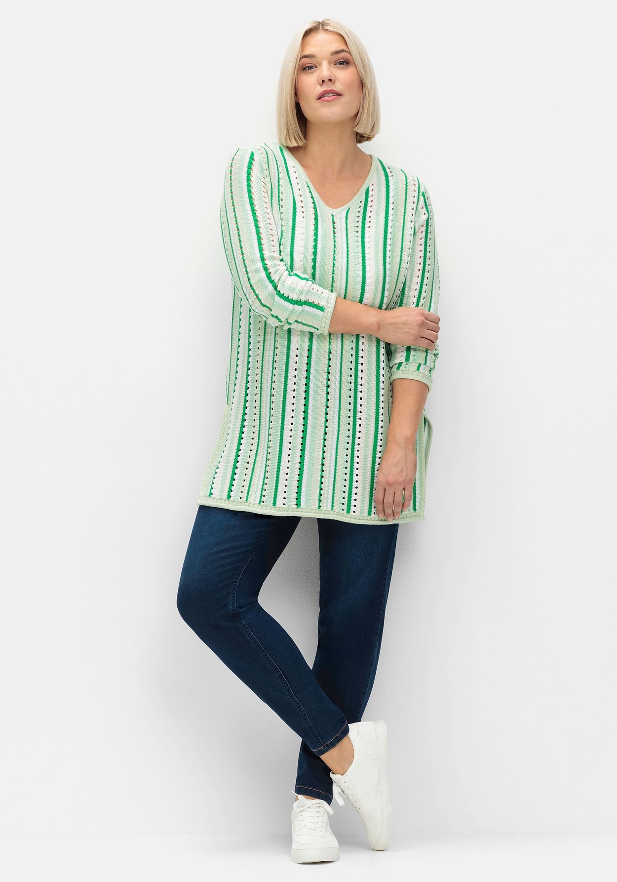 Sheego Strickpullover »Pullover aus Ajourstrick aus Ajourstrick, mit Seitenschlitz«