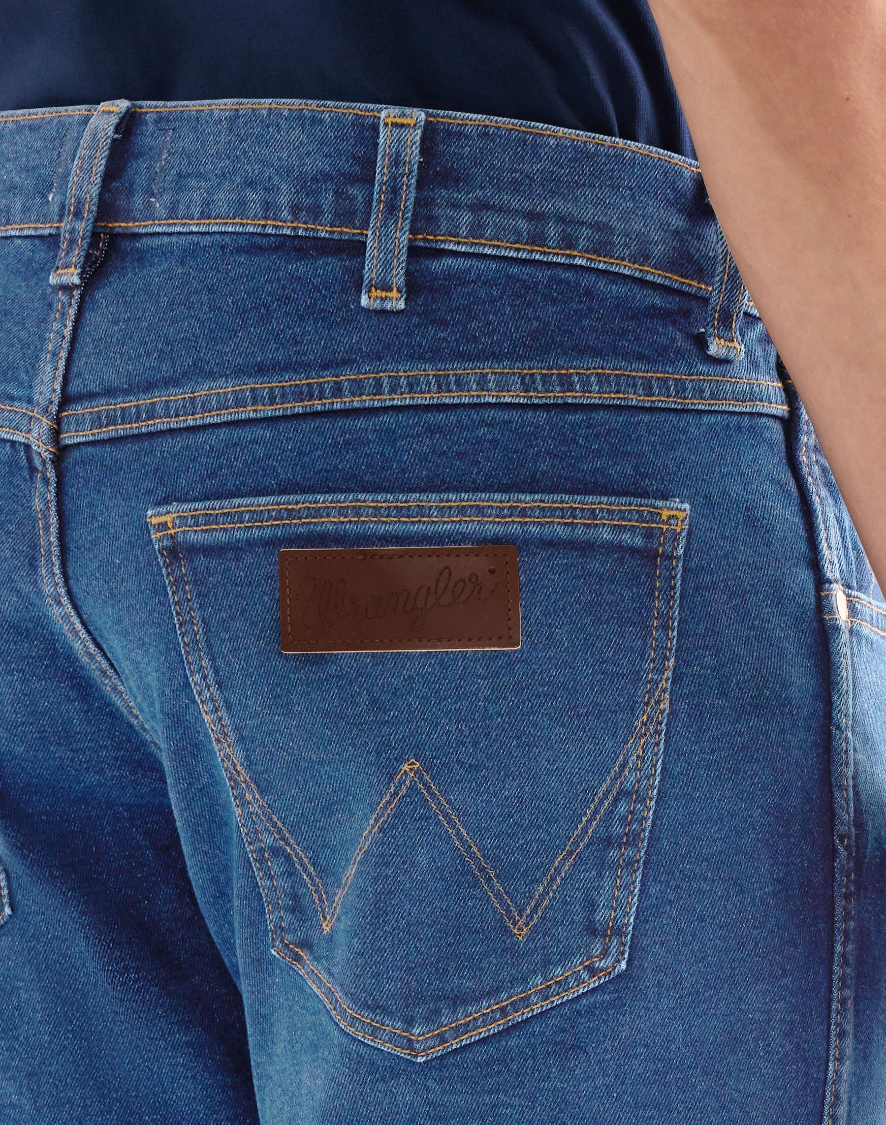 Wrangler Bootcut-Jeans »Jacksville« Bootcut fit