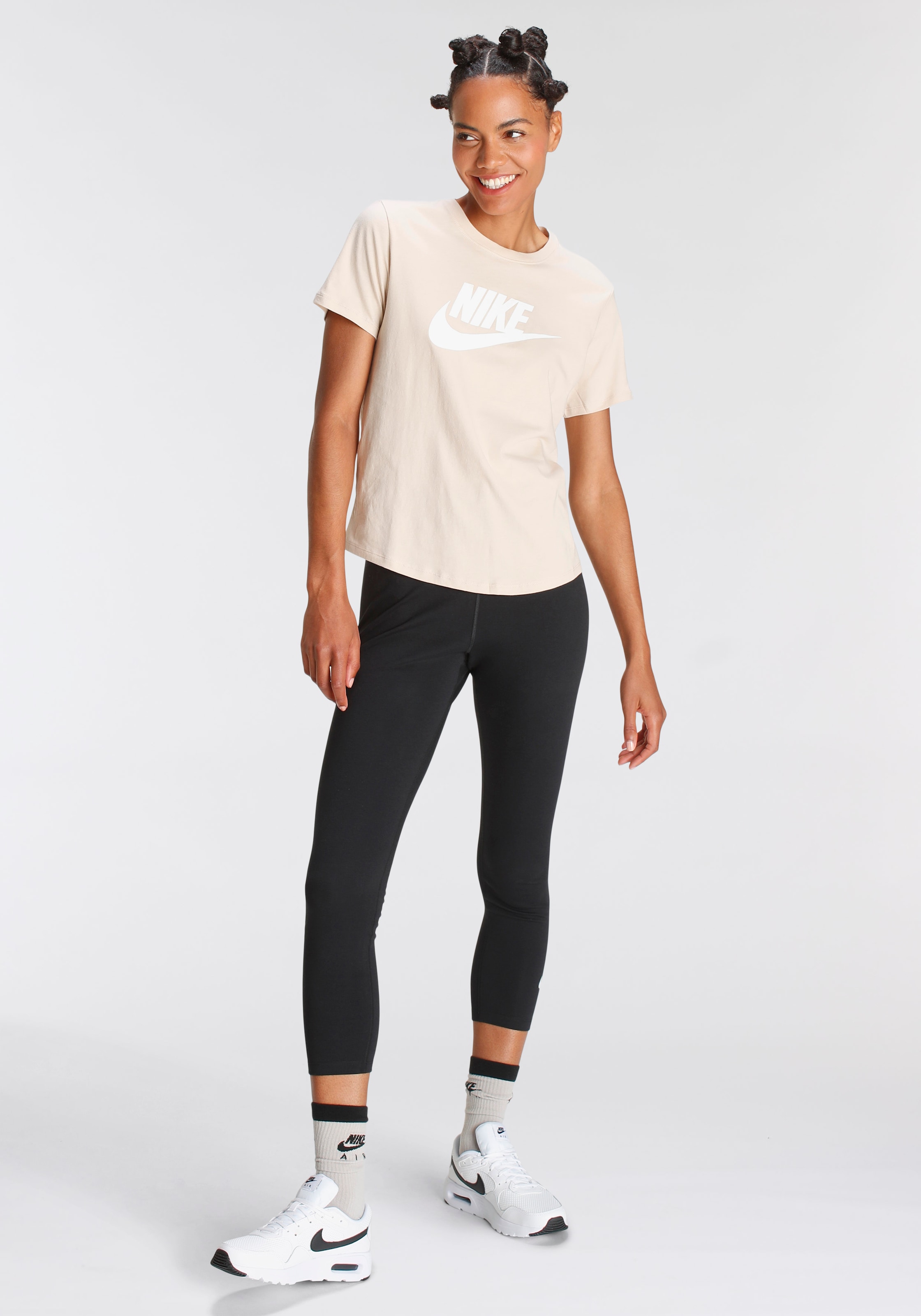Nike Sportswear T-Shirt »ESSENTIALS WOMEN'S LOGO T-SHIRT«, Basic Damen T-Shirt mit Logo