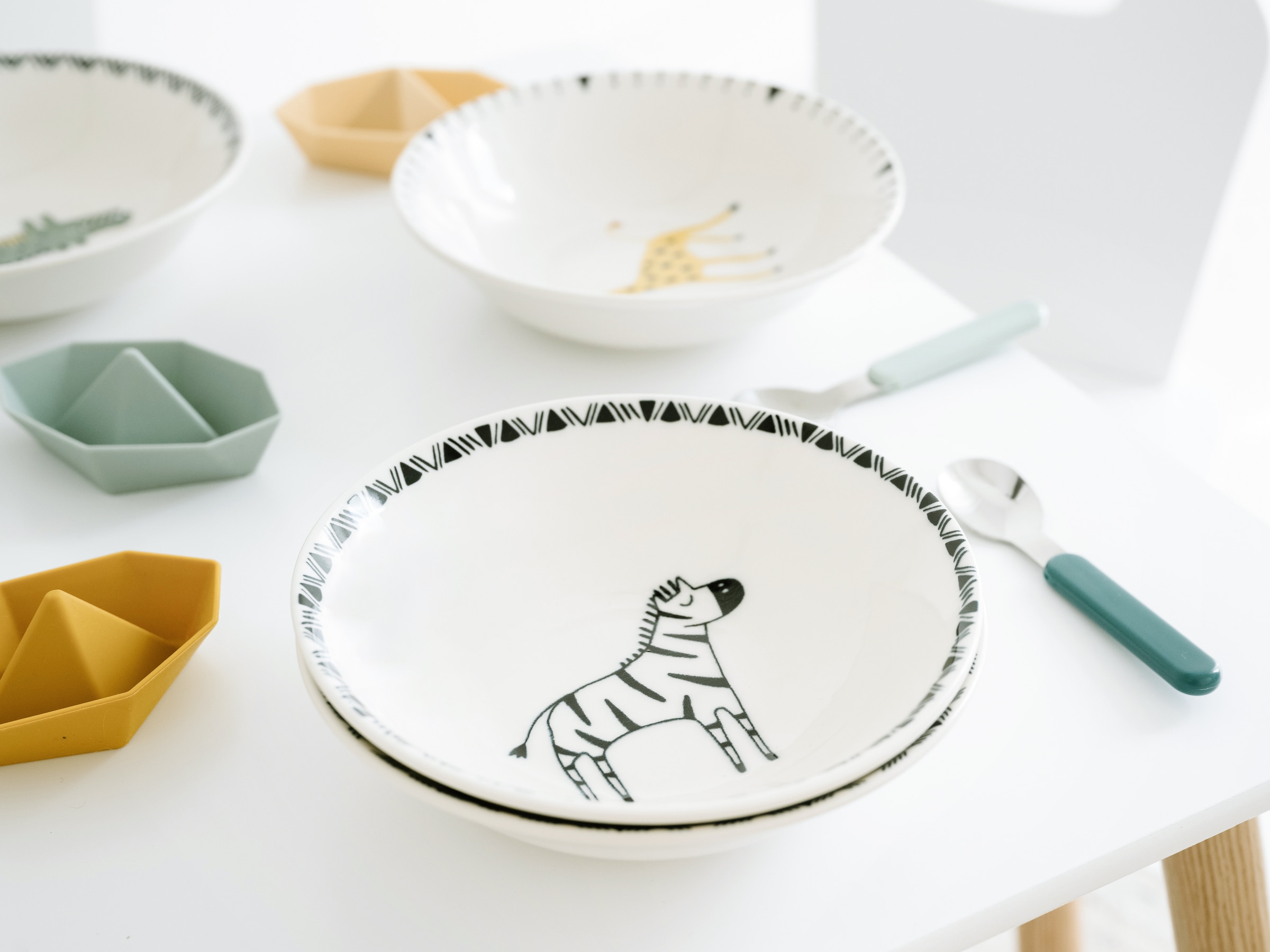 CreaTable Müslischale »Safari, Schale 18,5 cm, 4-tlg.« 4 aus Steinzeug Unregelmäßig gefärbter Rand, Unikat