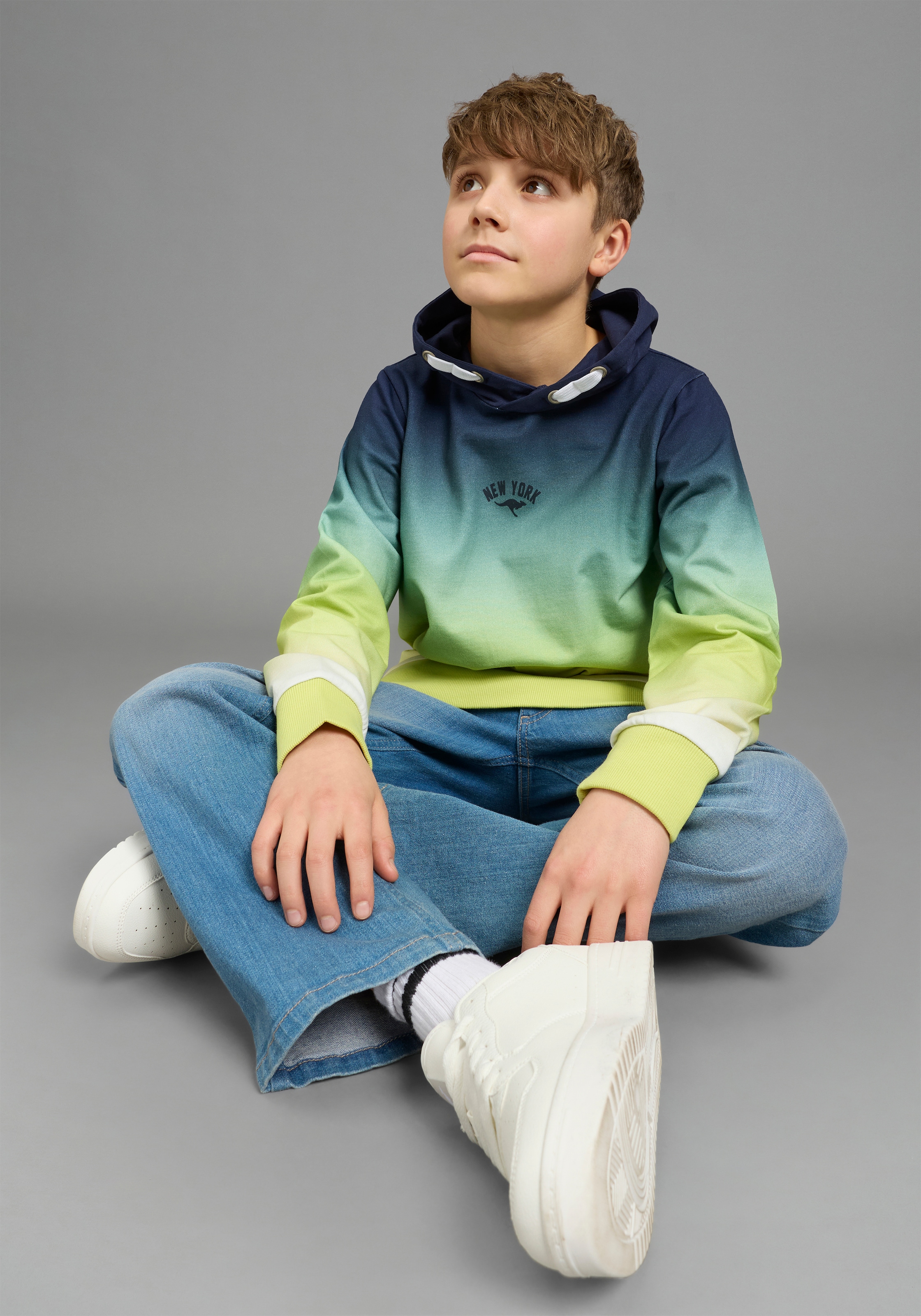 KangaROOS Kapuzensweatshirt »Kapuzenweatshirt mit Batik-Optik«, für Jungen, mit Kapuze, mit Batikmuster, aus Baumwolle
