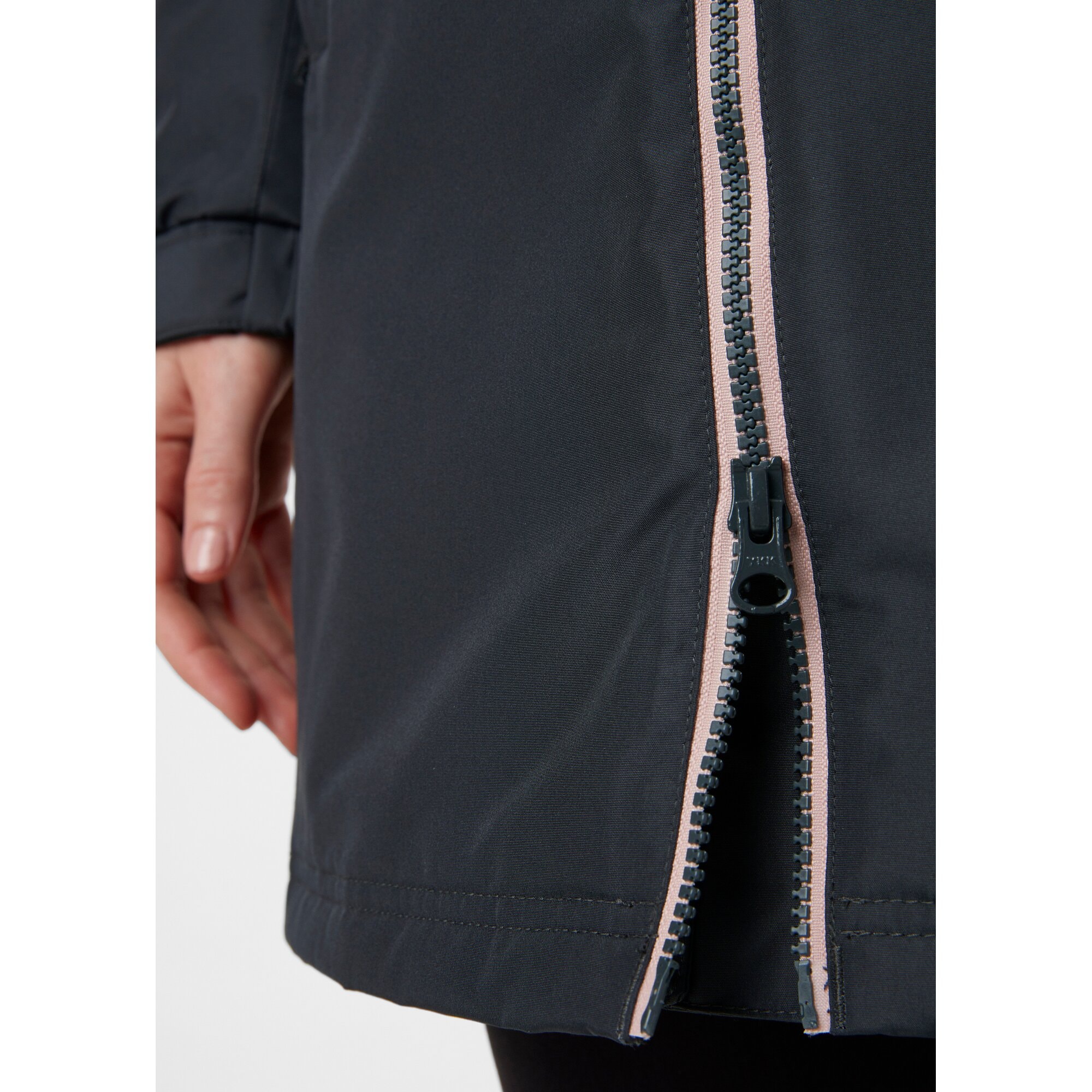 Helly Hansen Wintermantel »W LONG BELFAST WINTER JACKET« 1 Stk. mit HELLY TECH® Protection Technologie, wasserdicht, atmungsaktiv