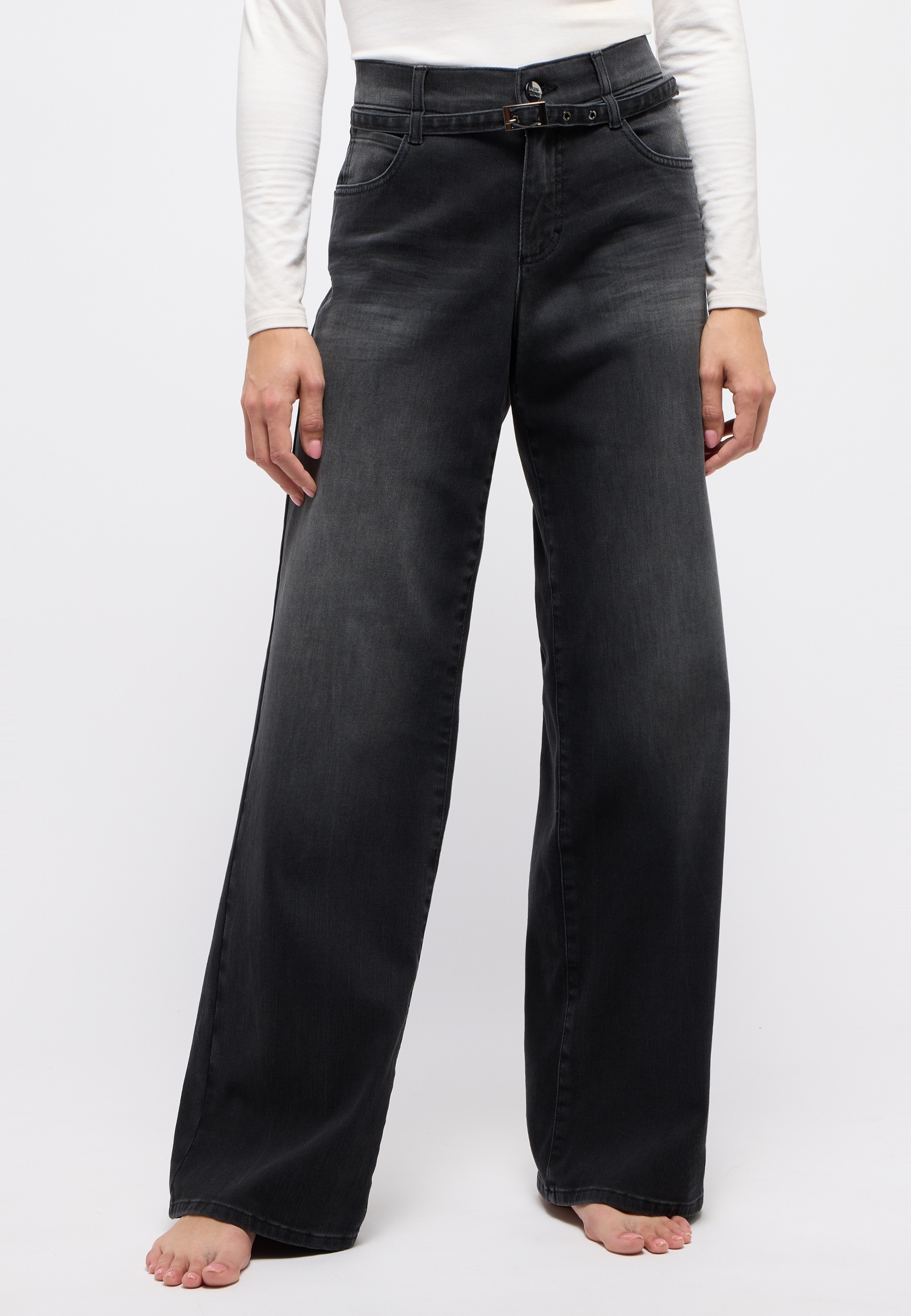ANGELS Relax-fit-Jeans »LIZ CITY« weite Passform, mit integriertem Gürtel, aus Baumwollmischung