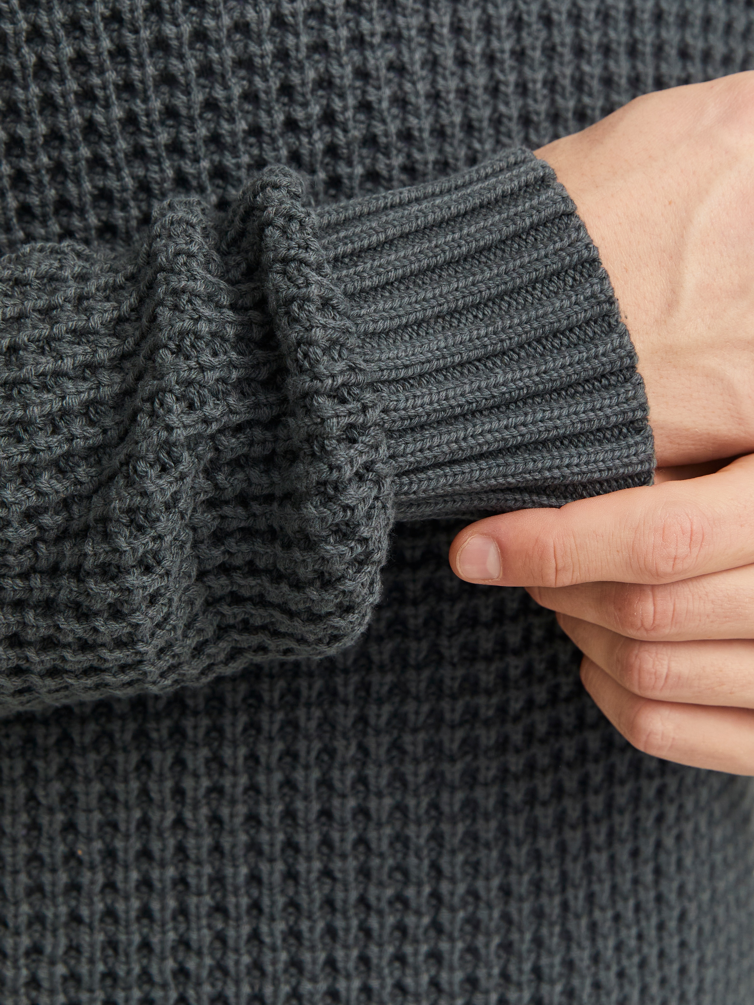 Jack & Jones Rundhalspullover »JCOZION KNIT CREW NECK BF«, mit markanter Struktur