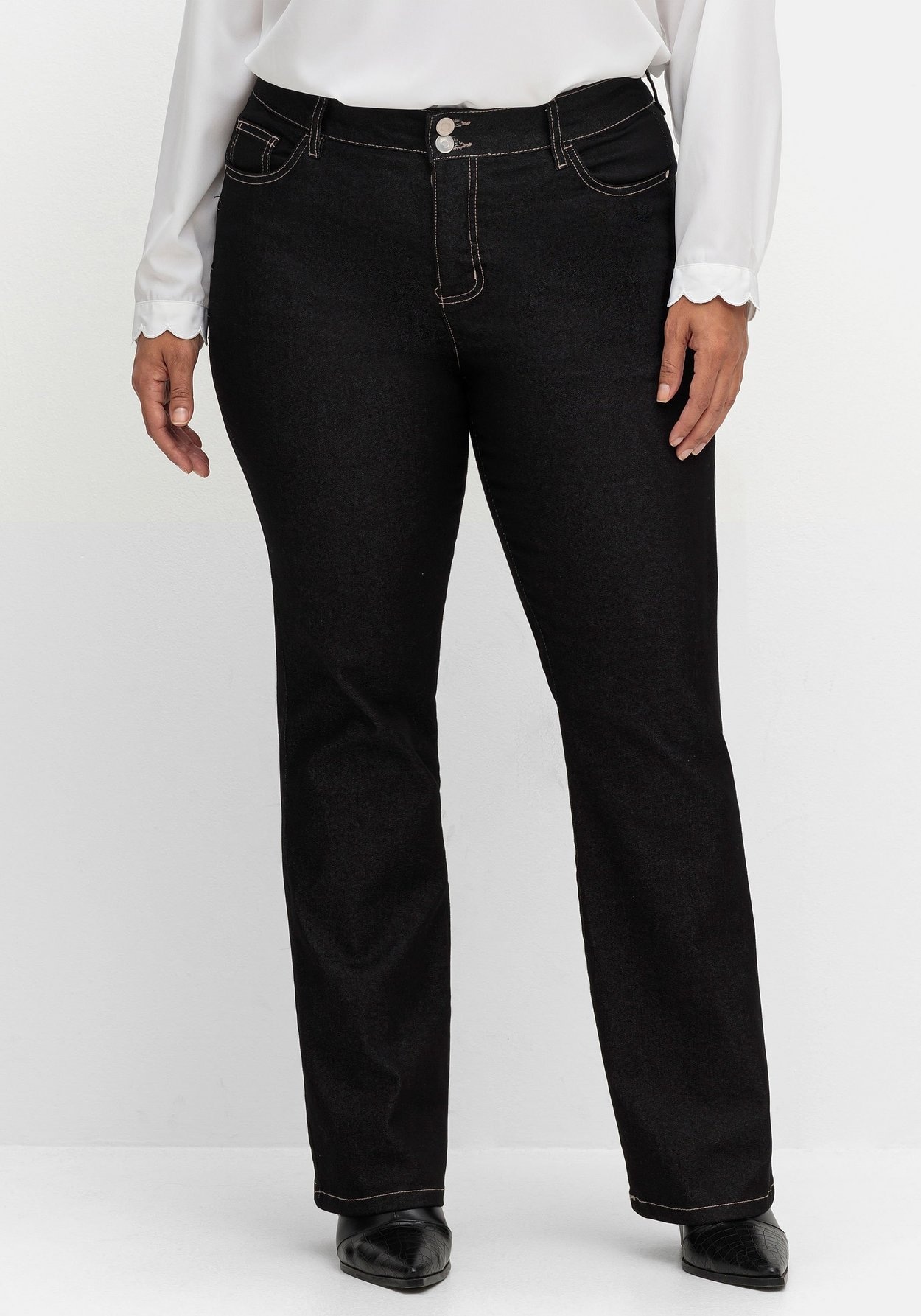 Sheego Bootcut-Jeans »Bootcut-Jeans mit Push-up-Effekt«