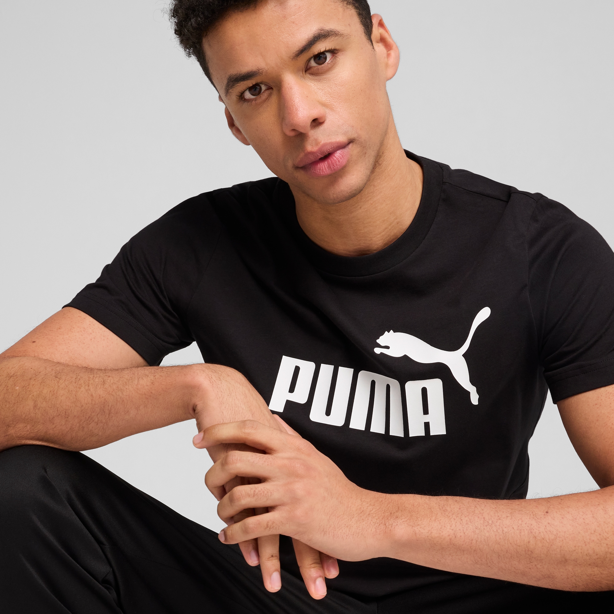PUMA T-Shirt »ESS NO. 1 LOGO TEE«, Basic Herren T-Shirt mit Logo