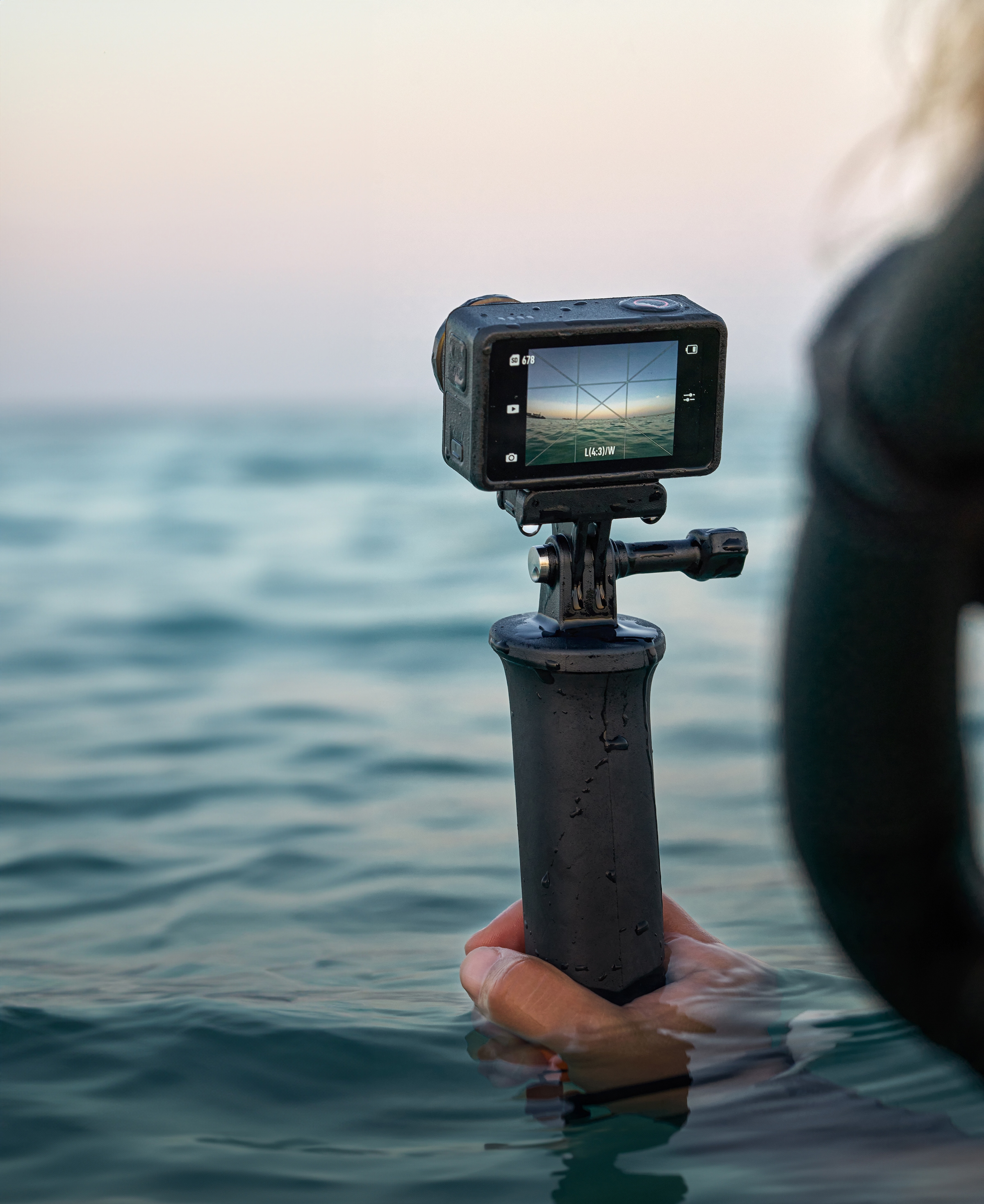 DJI Camcorder »Osmo Action 5 Pro Advanced Combo« 4K Ultra HD Bluetooth