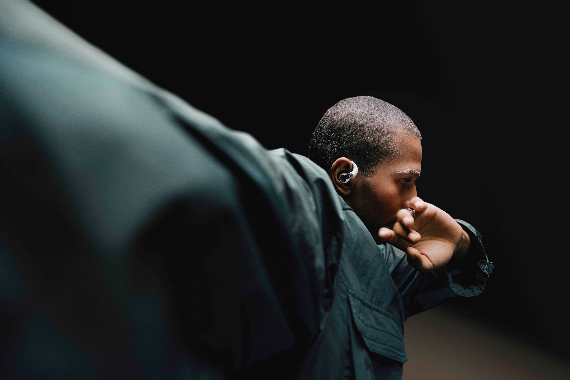 NOTHING Open-Ear-Kopfhörer »Ear (Open)« A2DP Bluetooth | AVCTP Bluetooth | AVDTP Bluetooth | AVRCP Bluetooth | Bluetooth | HFP | RFCOMM | SPP LED Ladestandsanzeige | integrierte Steuerung für Anrufe und Musik