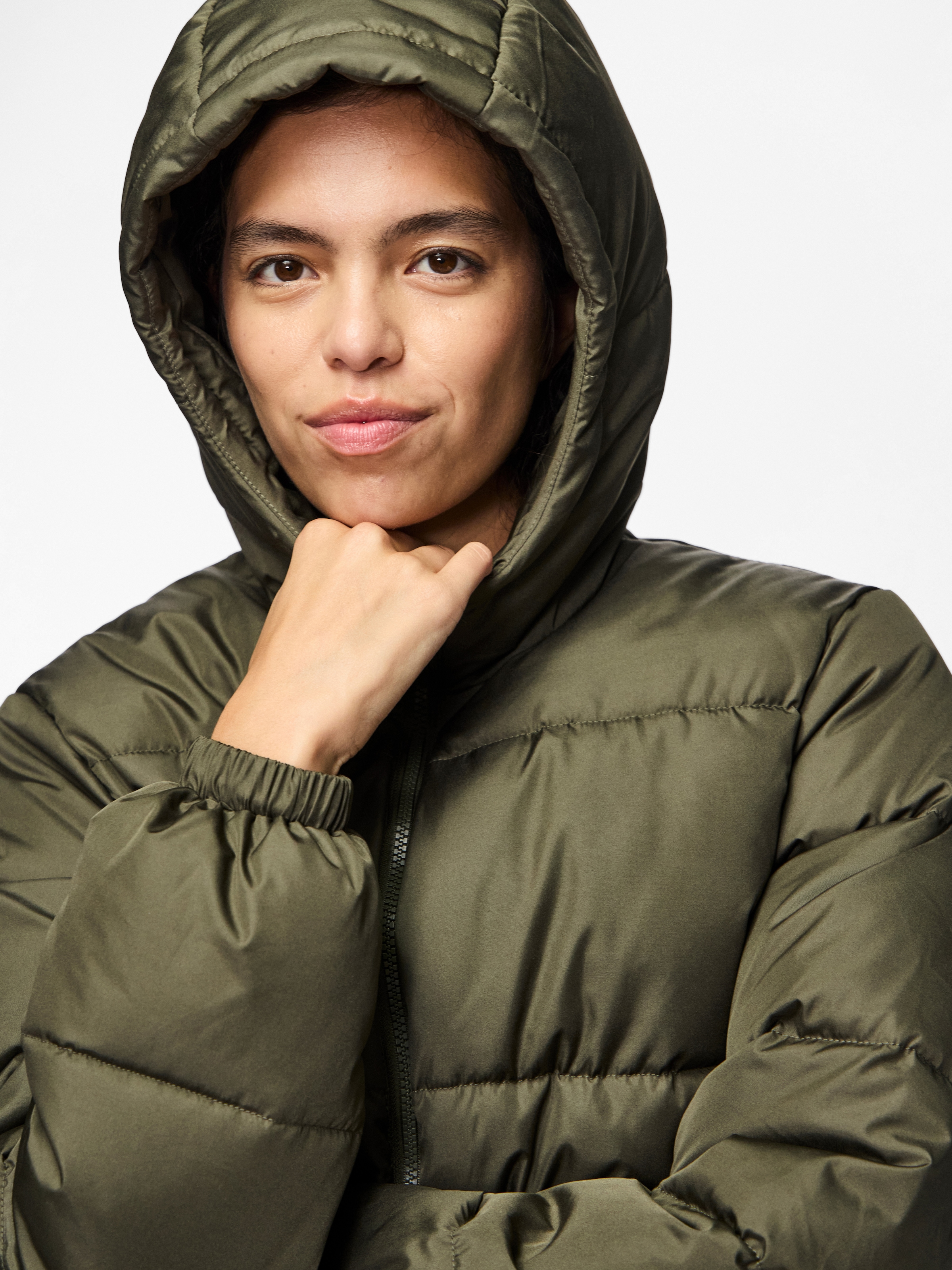 pieces Steppjacke »PCMADDIE PUFFER JACKET NOOS BC«, mit Kapuze
