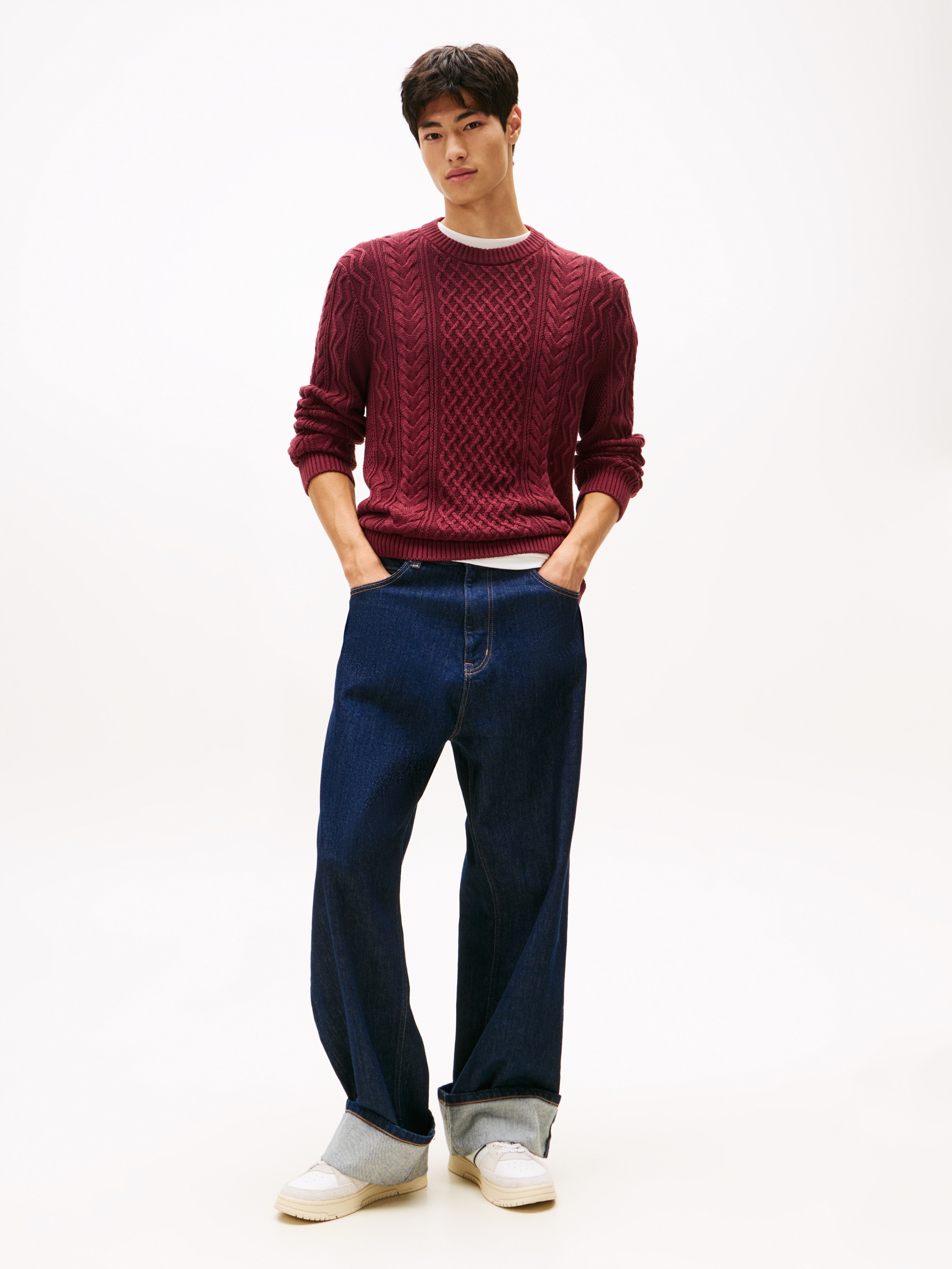 Tommy Jeans Strickpullover »BADGE CABLE«, Slim Fit, Rundhals