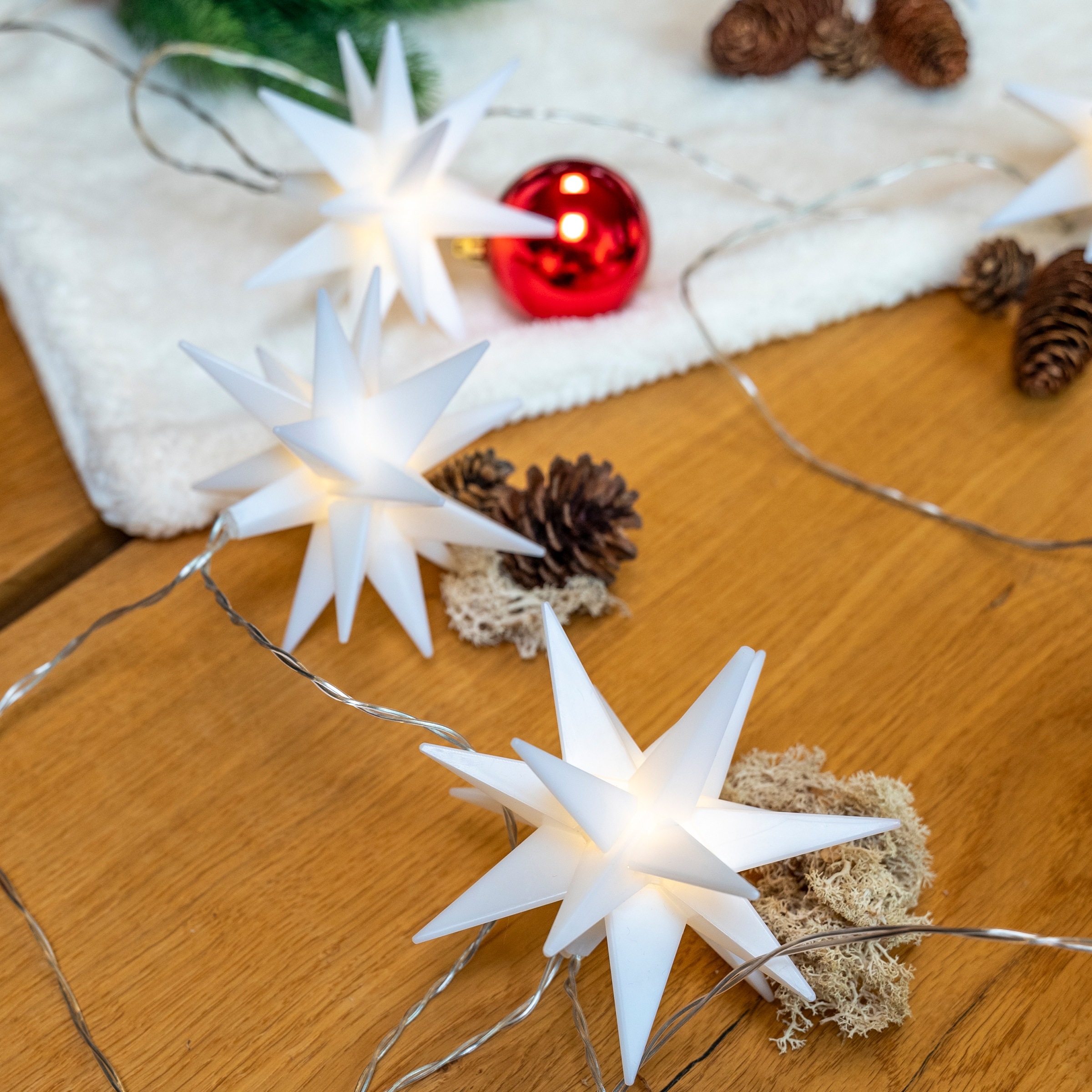 OTTO home LED-Lichterkette »10er 3D-Sterne, Timer, Länge 4,5m, Rot, Weiß oder Gelb, Indoor Outdoor« 10 Stk.-flammig mit Zeitschaltuhr, 4,5 m beleuchtet & 3 m Zuleitung, innen, außen