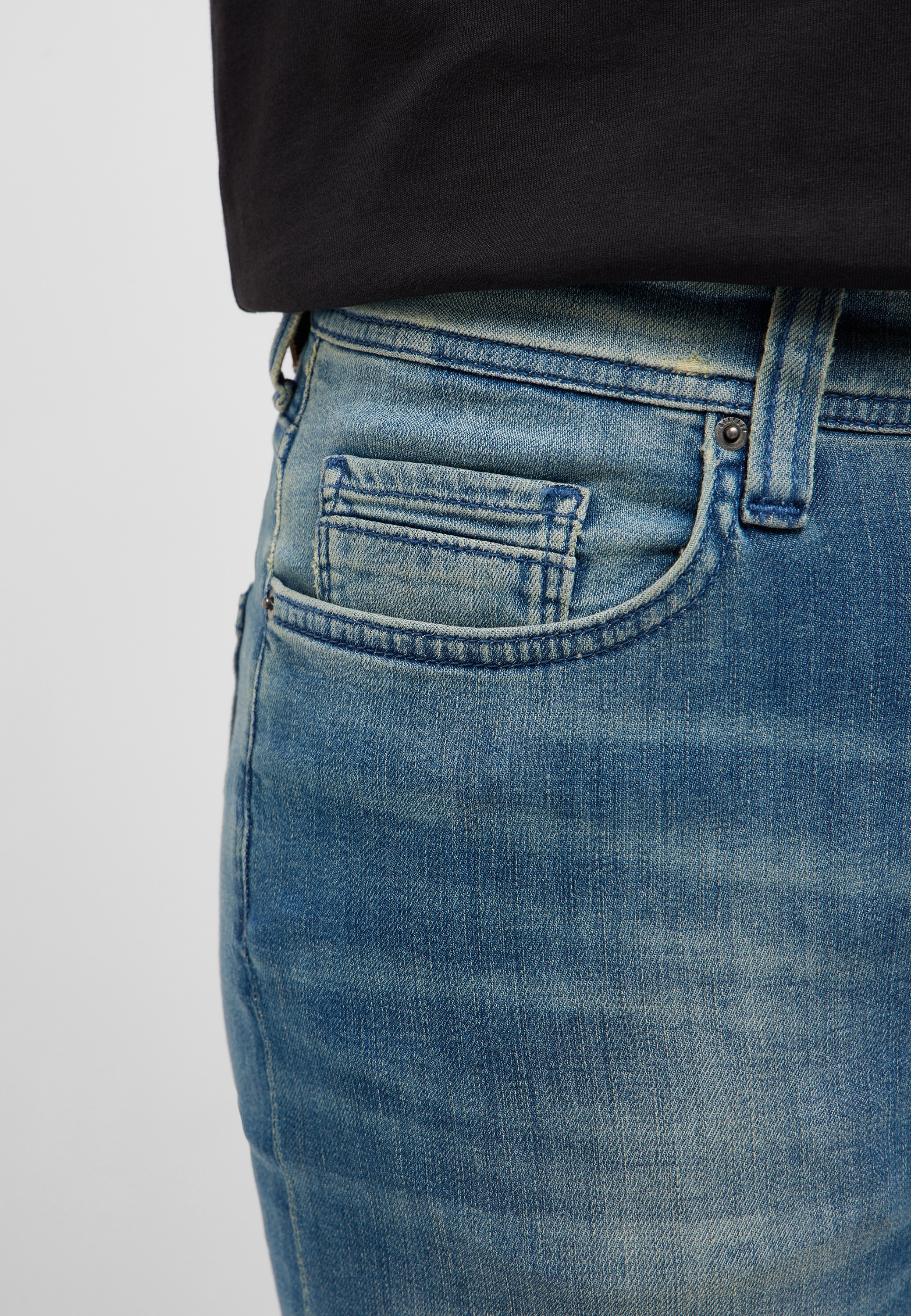 MUSTANG Slim-fit-Jeans »Herren Style Vegas Slim«