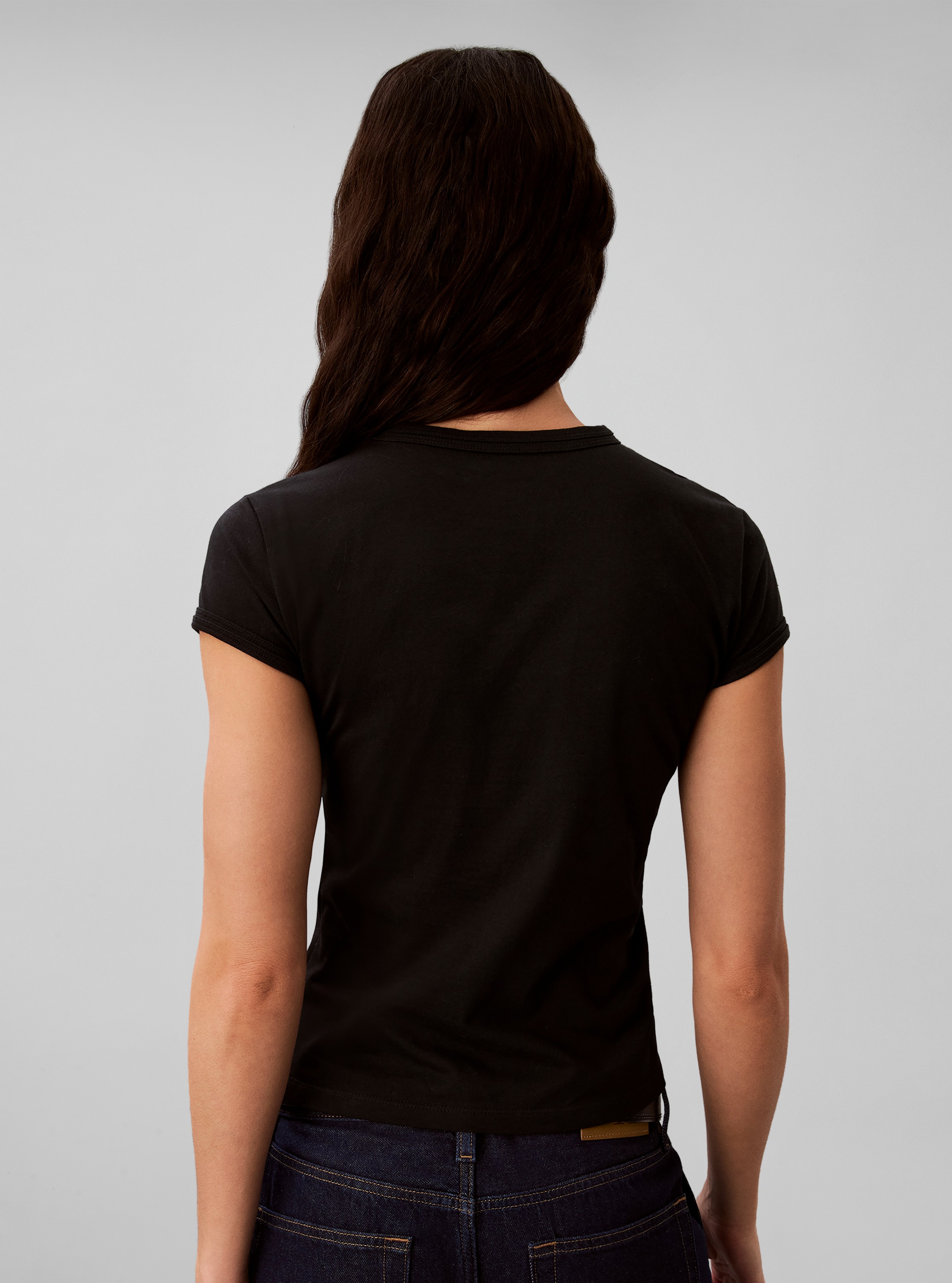 Calvin Klein Jeans T-Shirt »SLIM FIT HEART LOGO TEE« Slim fit, Logoschriftzug