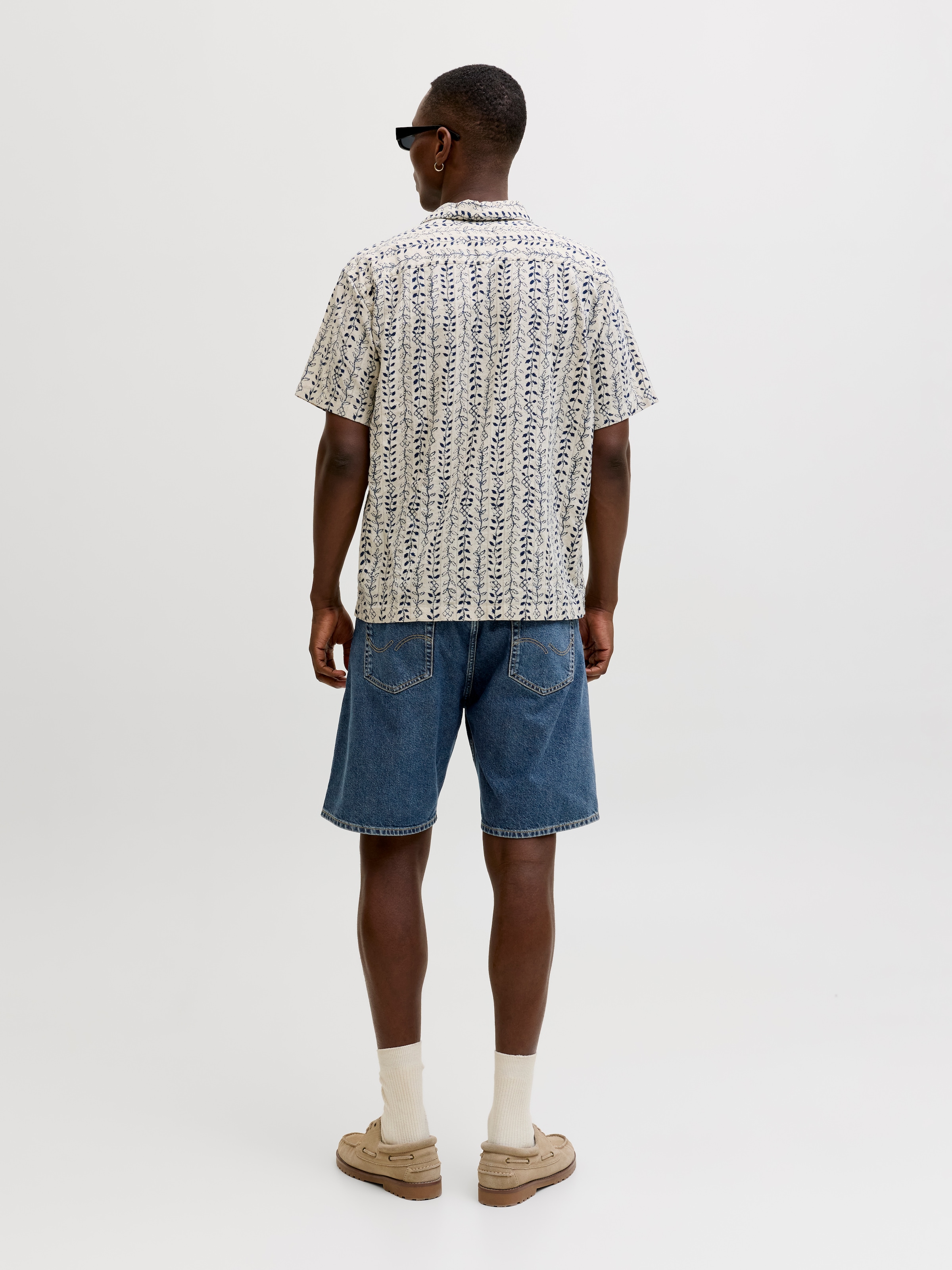 Jack & Jones Jeansshorts »JJITONY JJORIGINAL SHORTS AM 460 SN« Baumwollmischung, relaxed fit