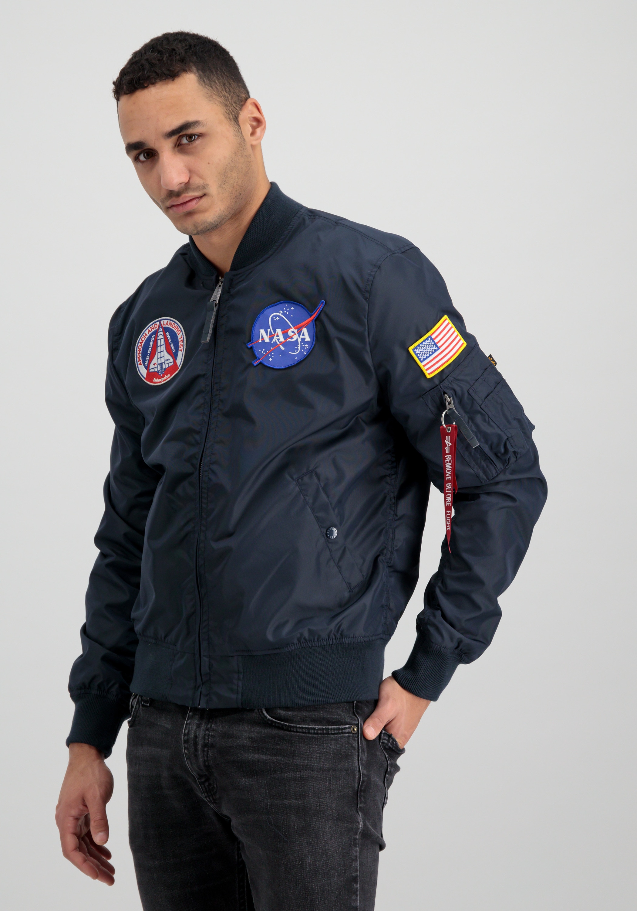 Alpha Industries Bomberjacke »Alpha Industries Men - Bomber Jackets MA-1 TT NASA Reversible II«